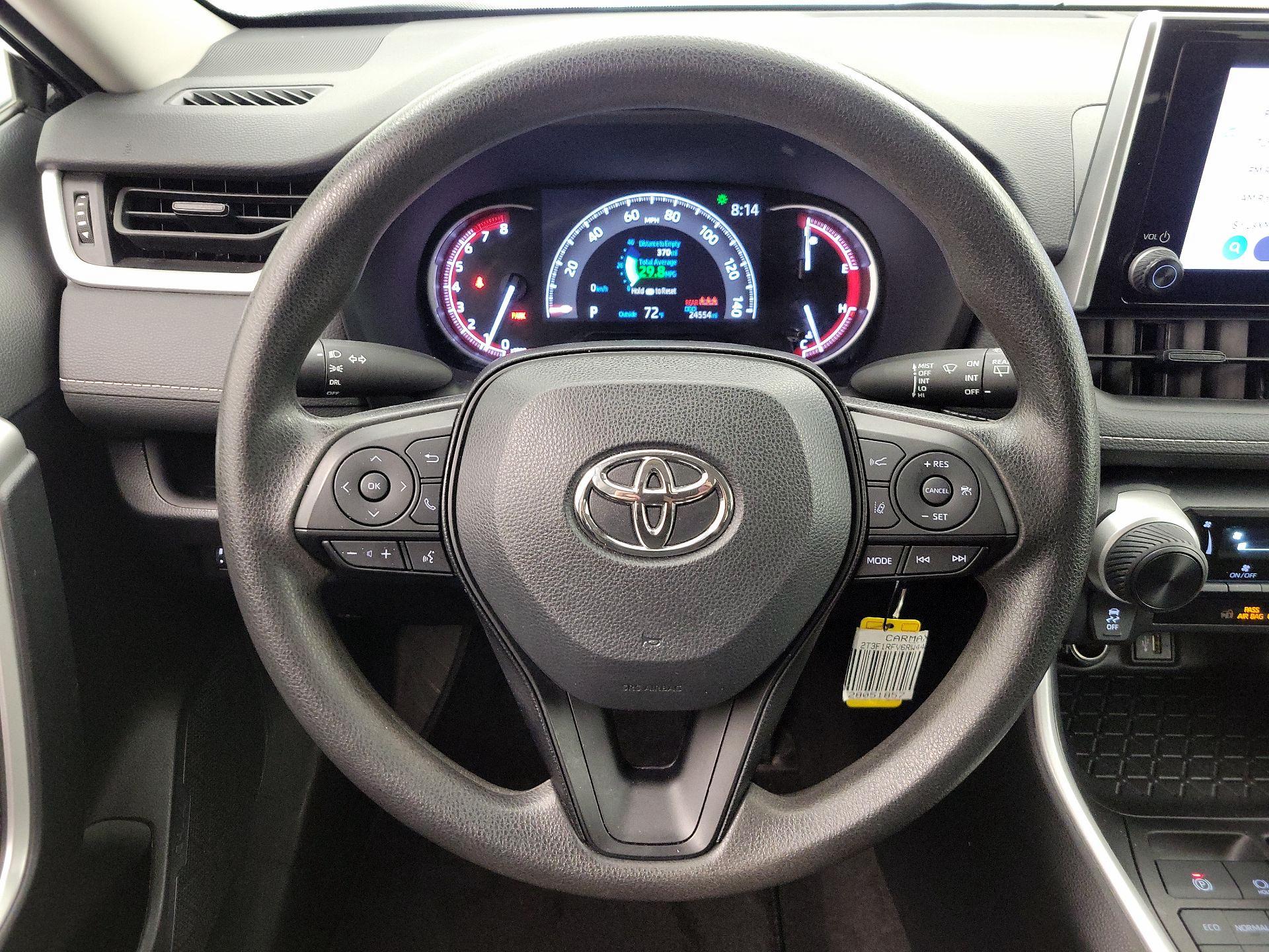 Thumbnail: 2024 Toyota RAV4 - 10