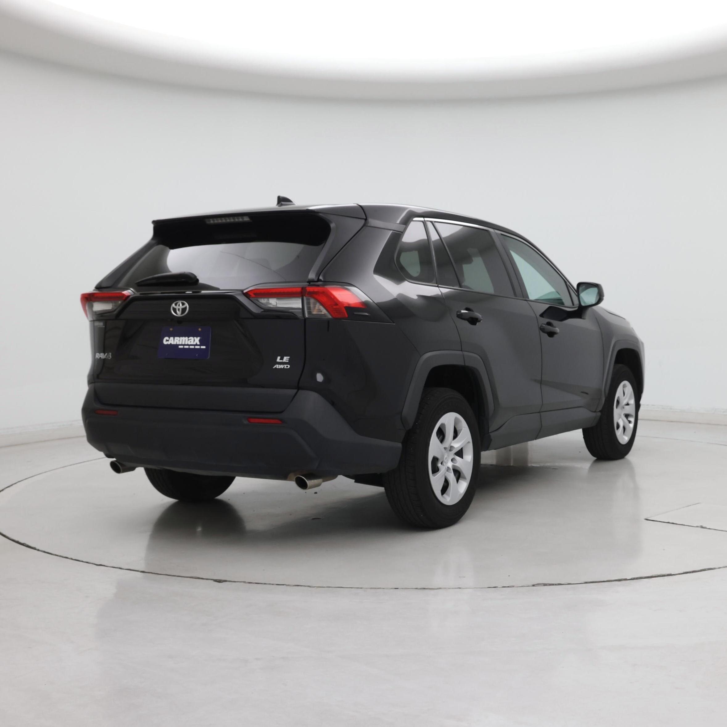 Thumbnail: 2024 Toyota RAV4 - 8