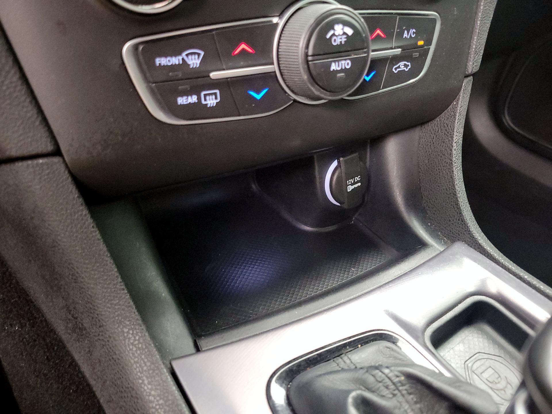 Thumbnail: 2021 Dodge Charger - 18