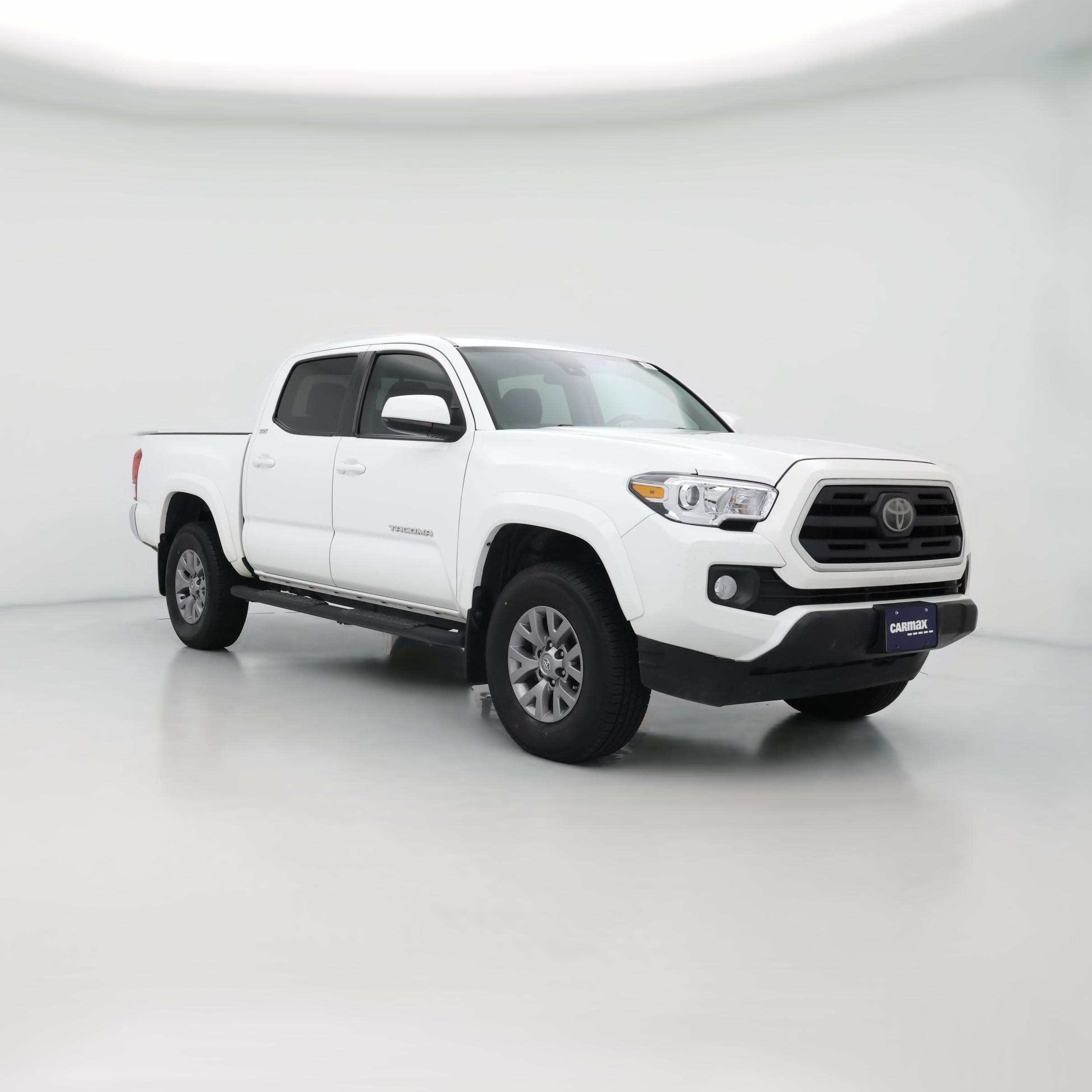 Thumbnail: 2019 Toyota Tacoma - 1