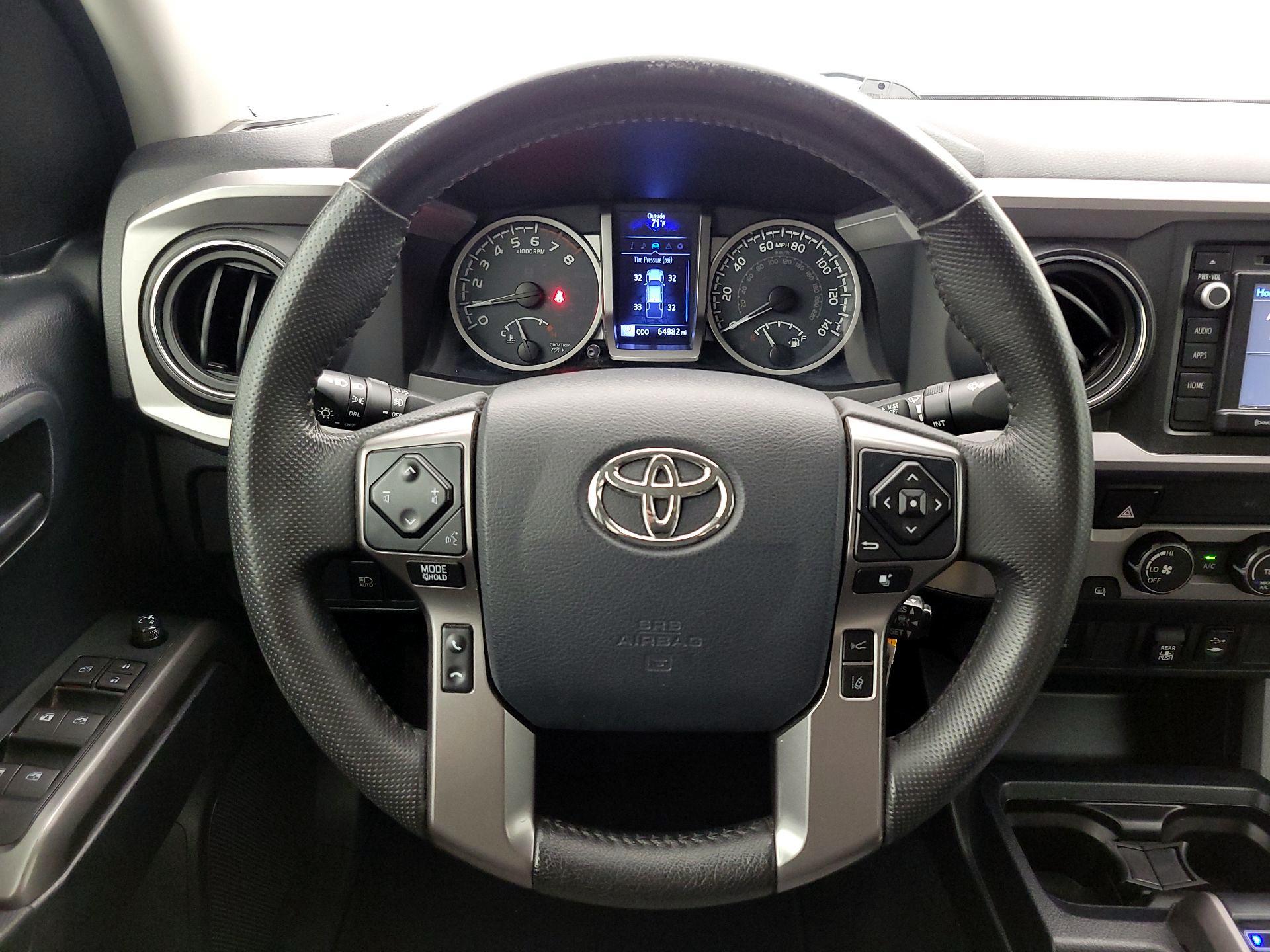 Thumbnail: 2019 Toyota Tacoma - 10