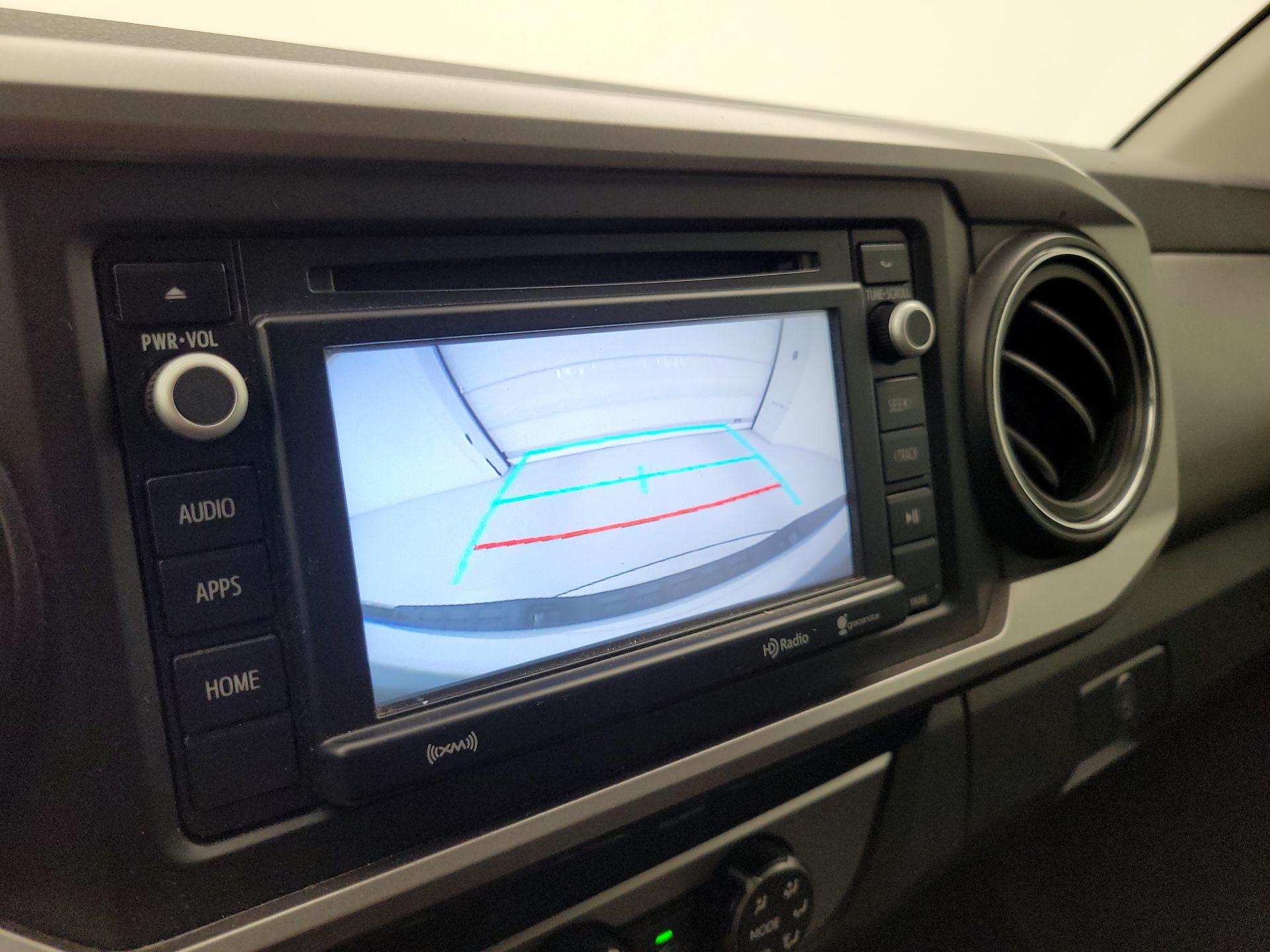 Thumbnail: 2019 Toyota Tacoma - 14