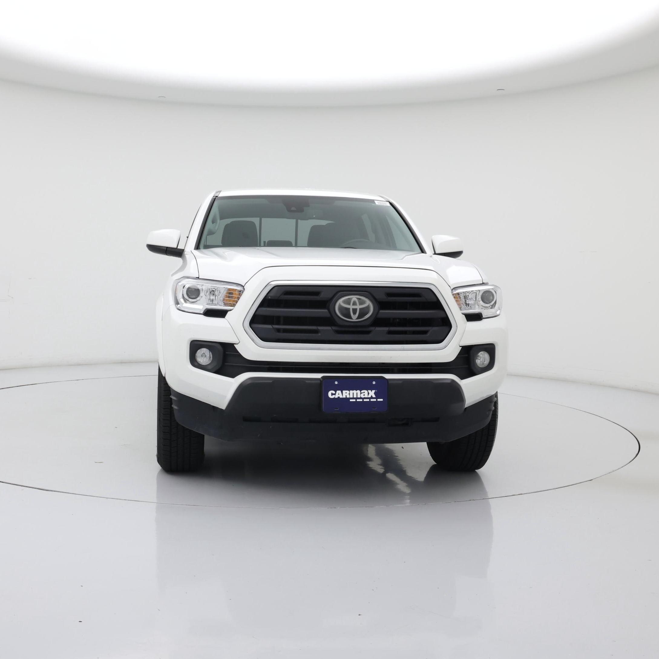 Thumbnail: 2019 Toyota Tacoma - 5