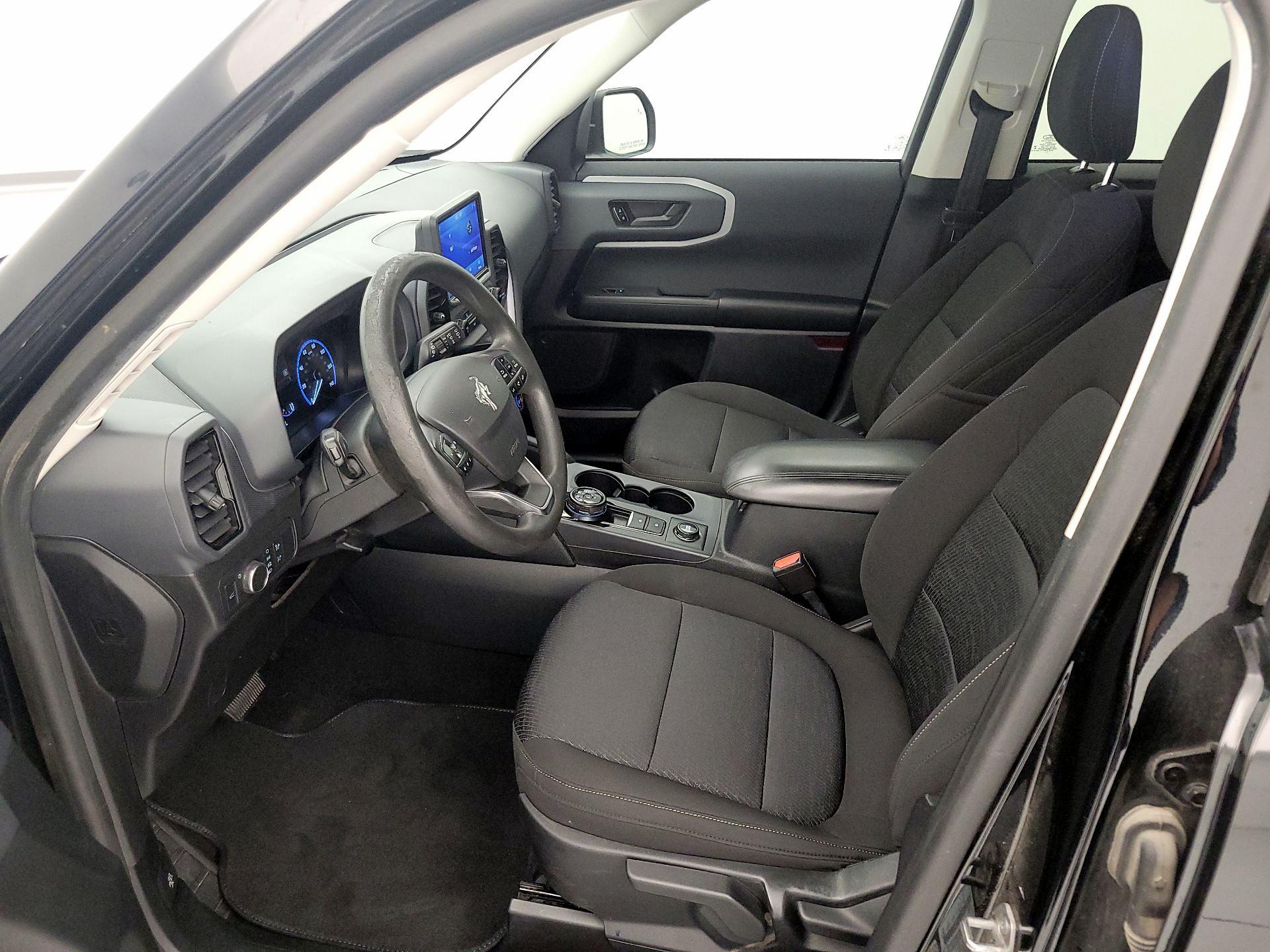 Thumbnail: 2021 Ford Bronco Sport - 11