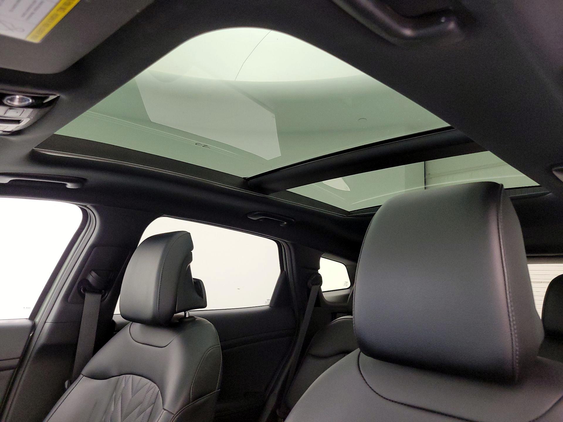 Thumbnail: 2023 Kia Sportage - 20