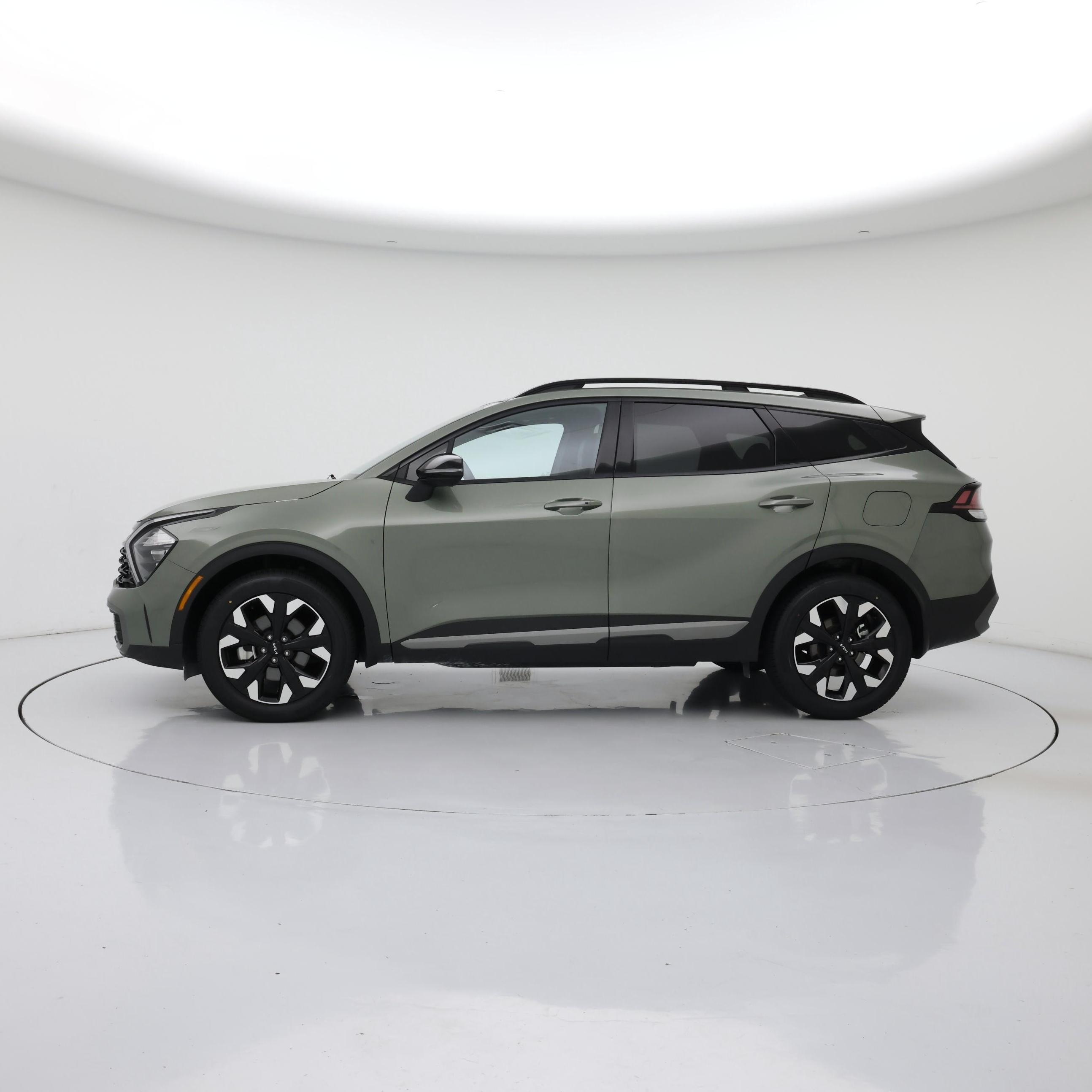Thumbnail: 2023 Kia Sportage - 3