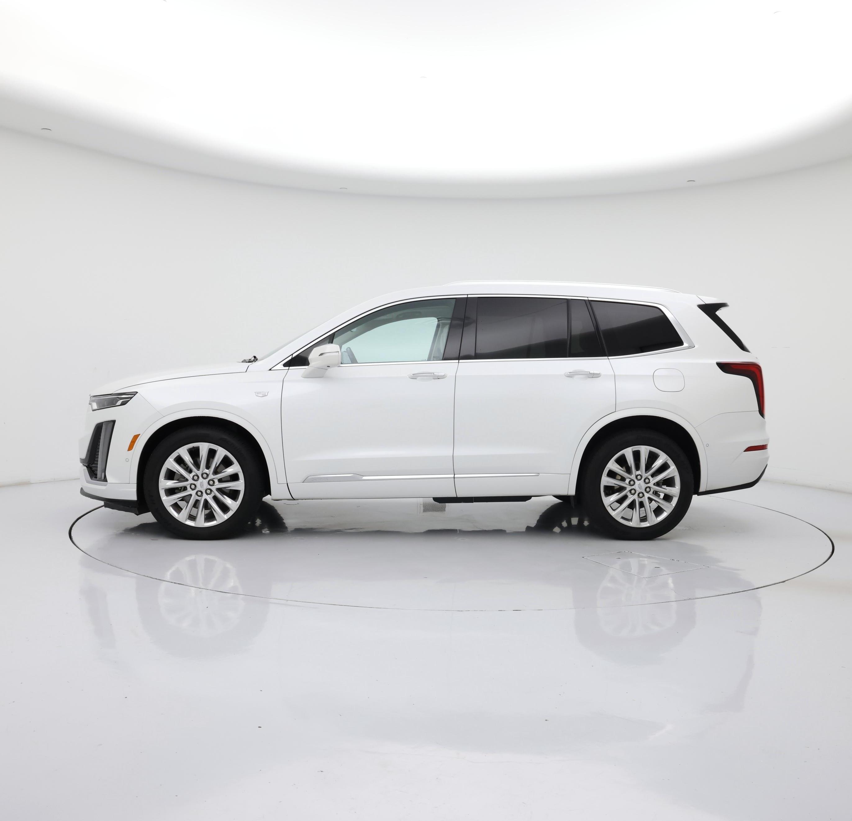 Thumbnail: 2020 Cadillac XT6 - 3