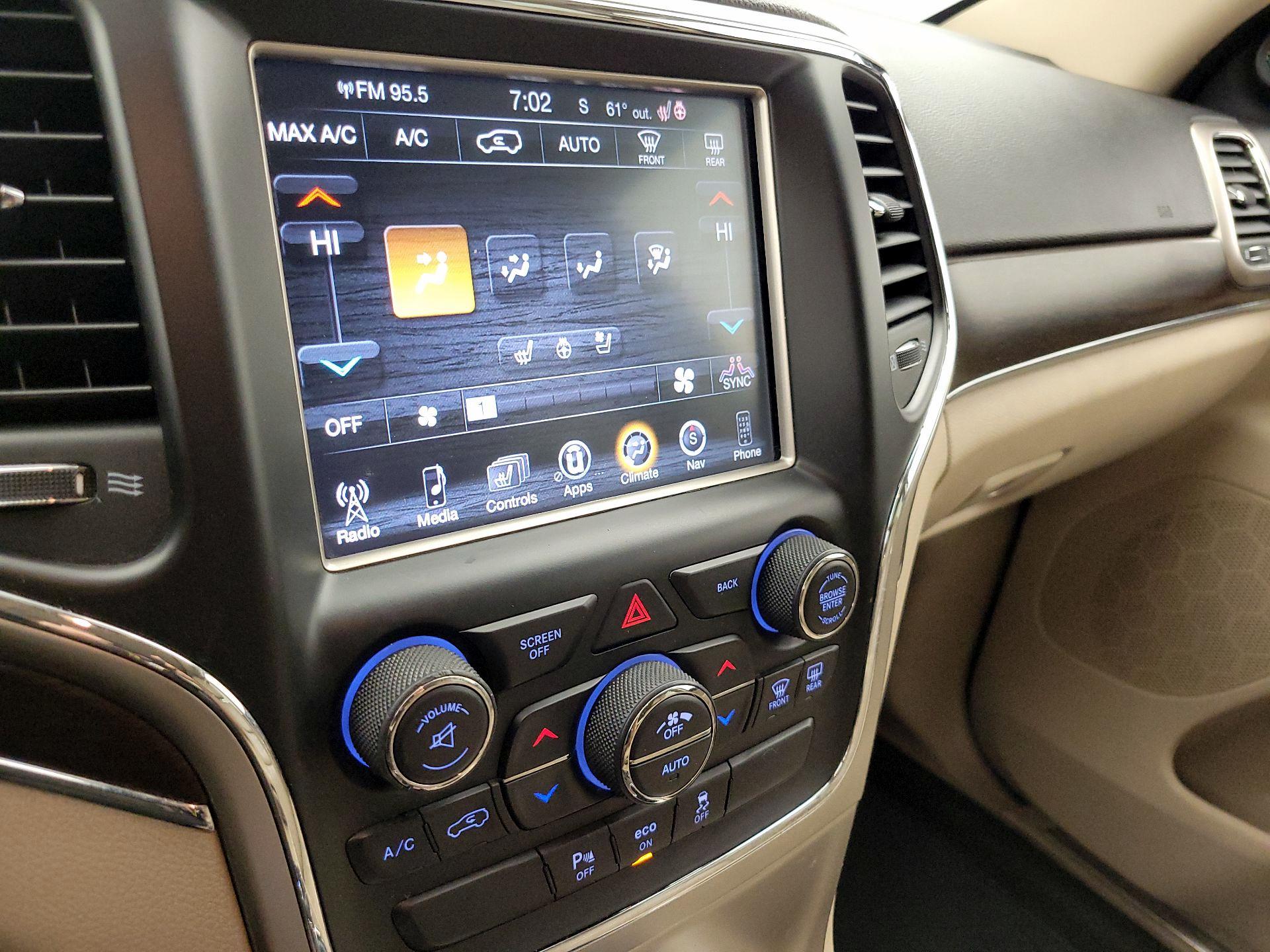 Thumbnail: 2014 Jeep Grand Cherokee - 17