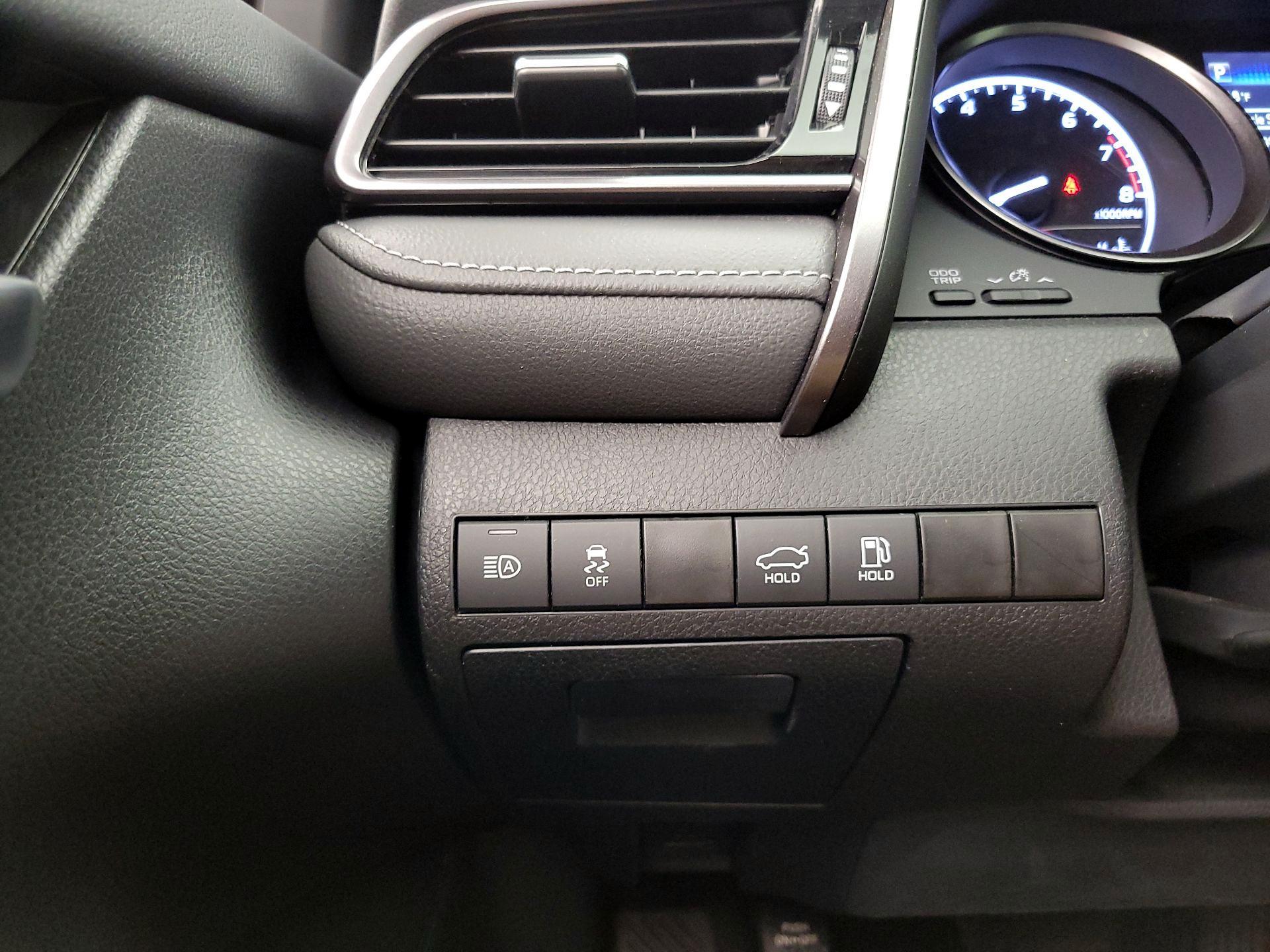 Thumbnail: 2024 Toyota Camry - 13