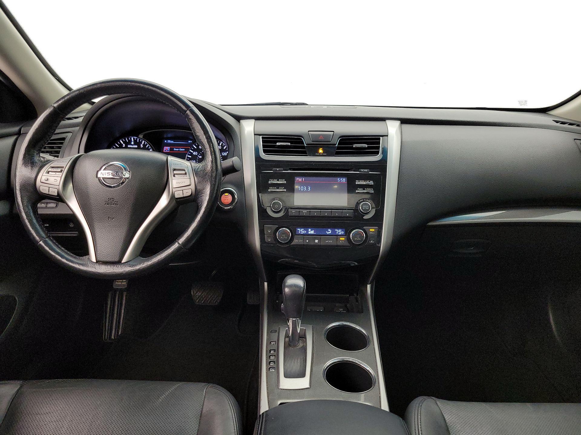 Thumbnail: 2014 Nissan Altima - 9