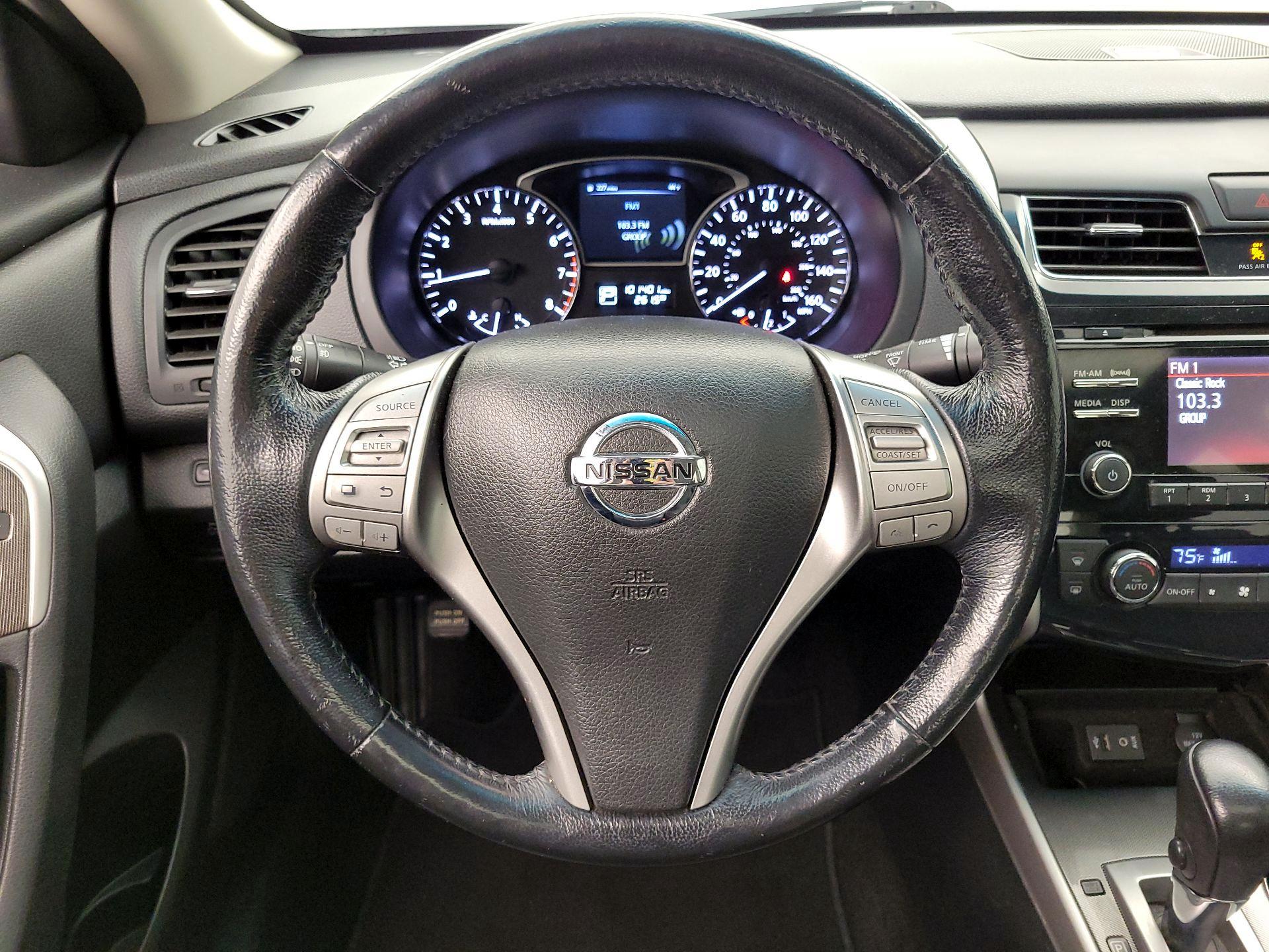 Thumbnail: 2014 Nissan Altima - 10