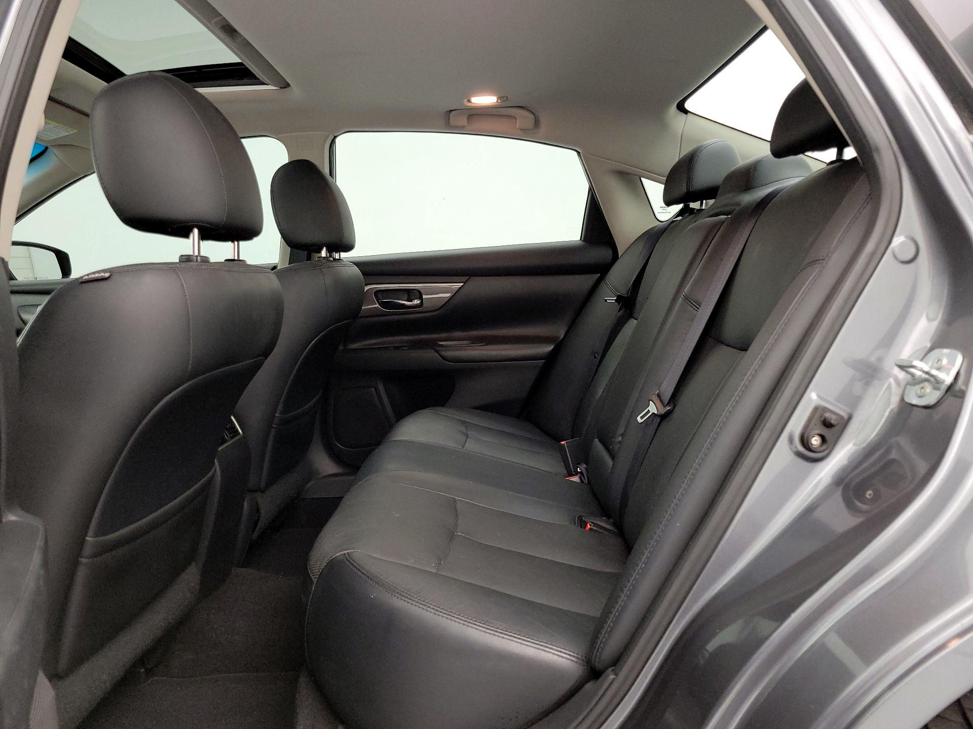 Thumbnail: 2014 Nissan Altima - 20