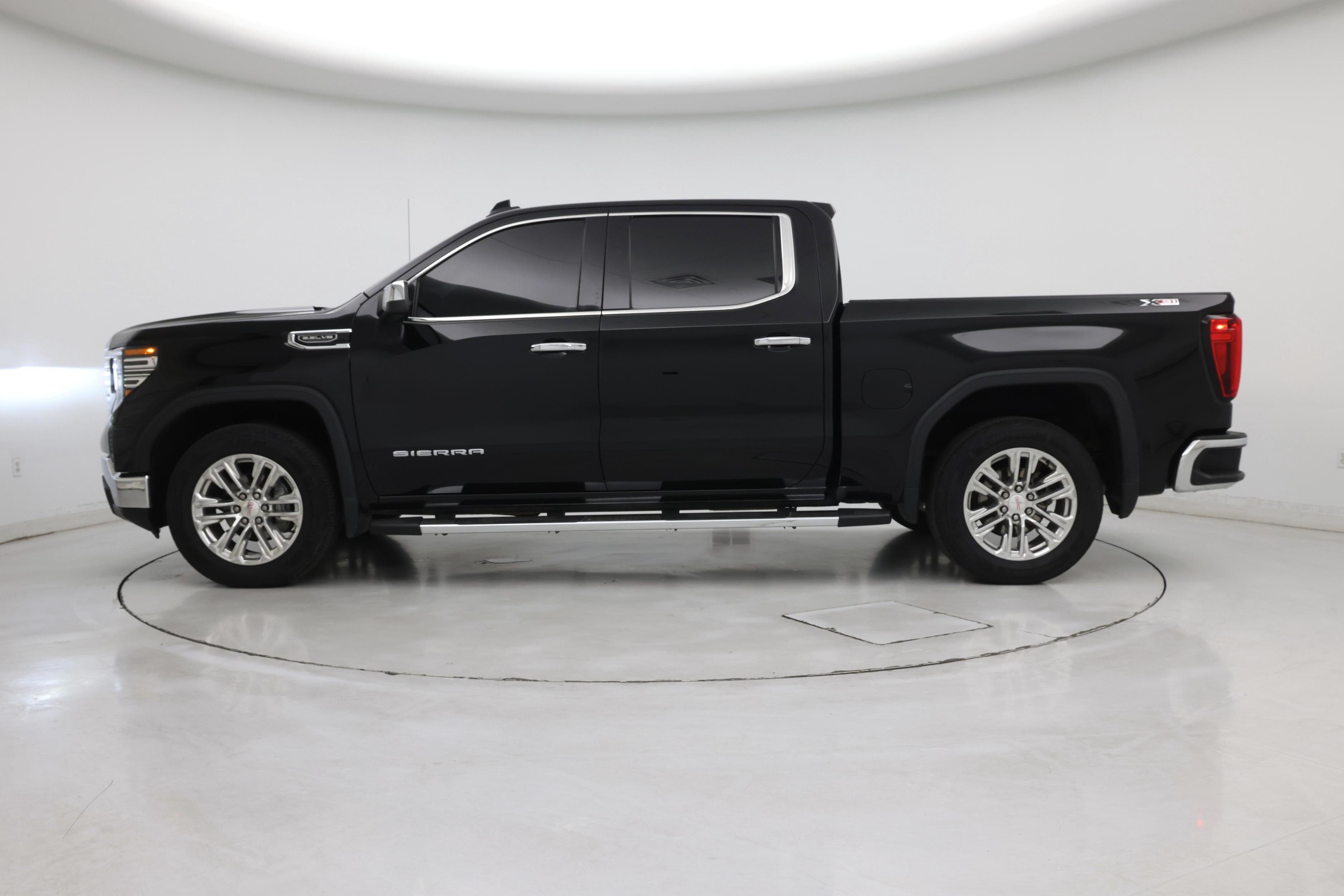 Thumbnail: 2022 GMC Sierra 1500 - 3