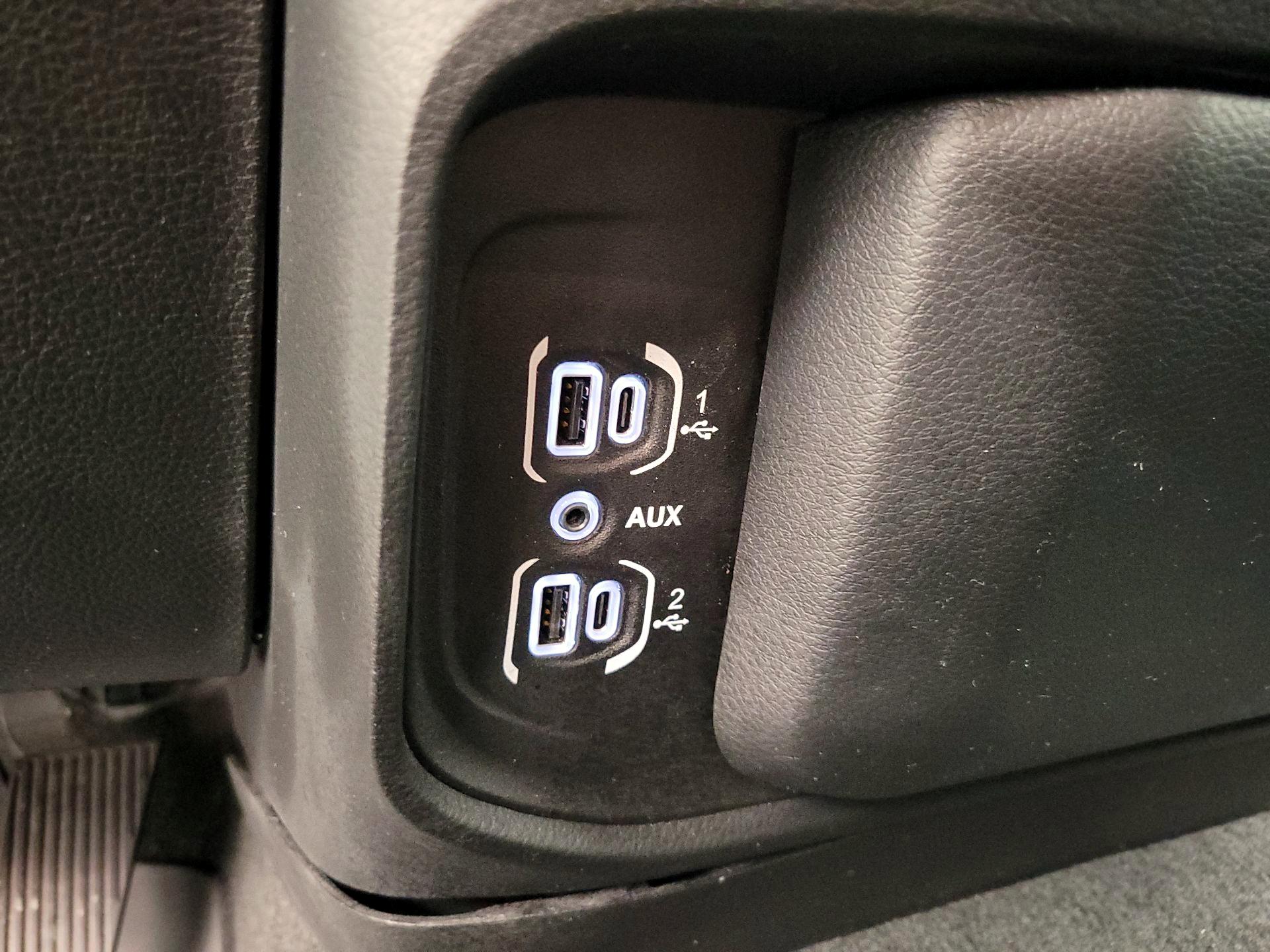 Thumbnail: 2023 RAM 1500 - 18