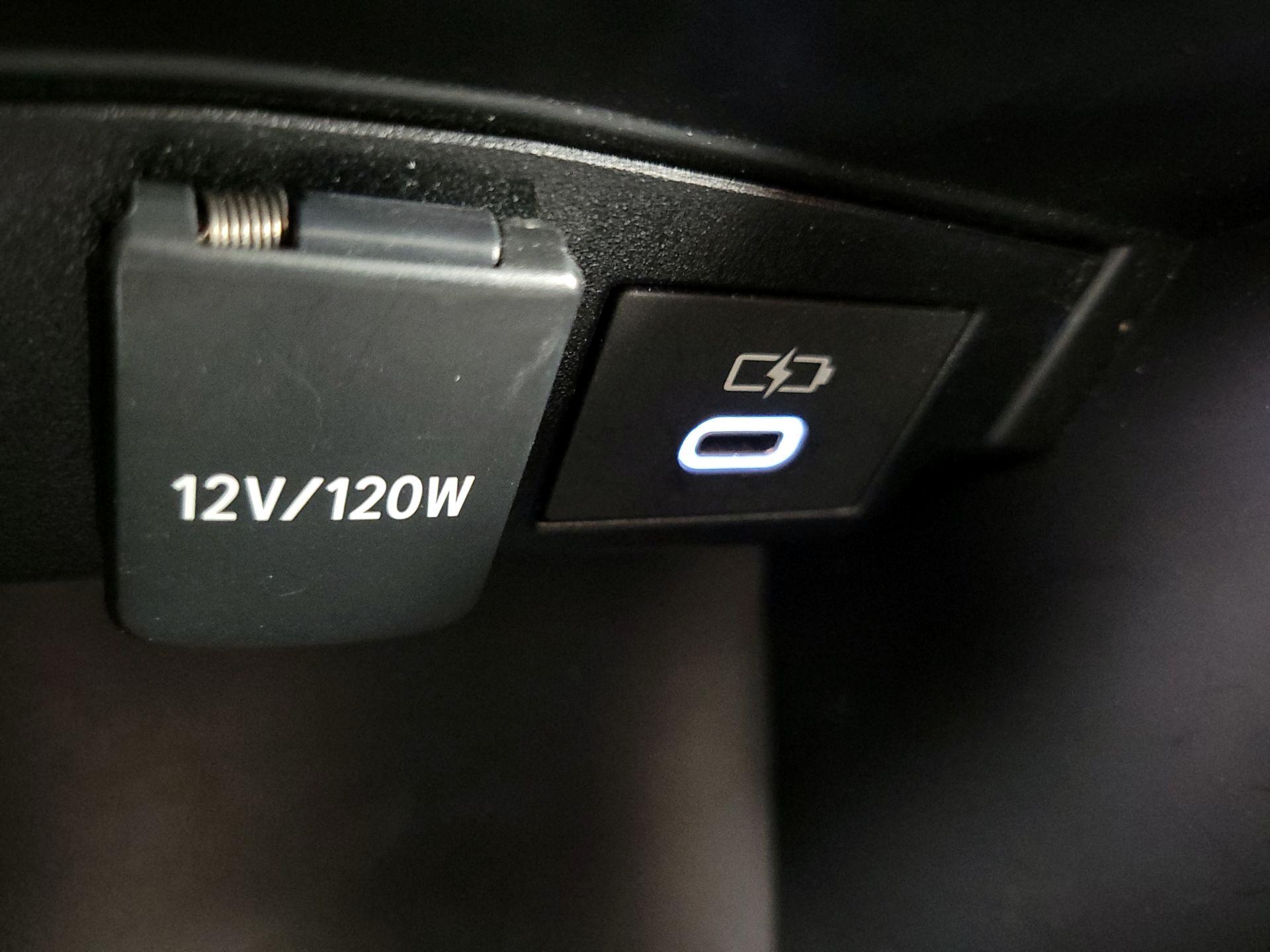 Thumbnail: 2024 Toyota Corolla - 18