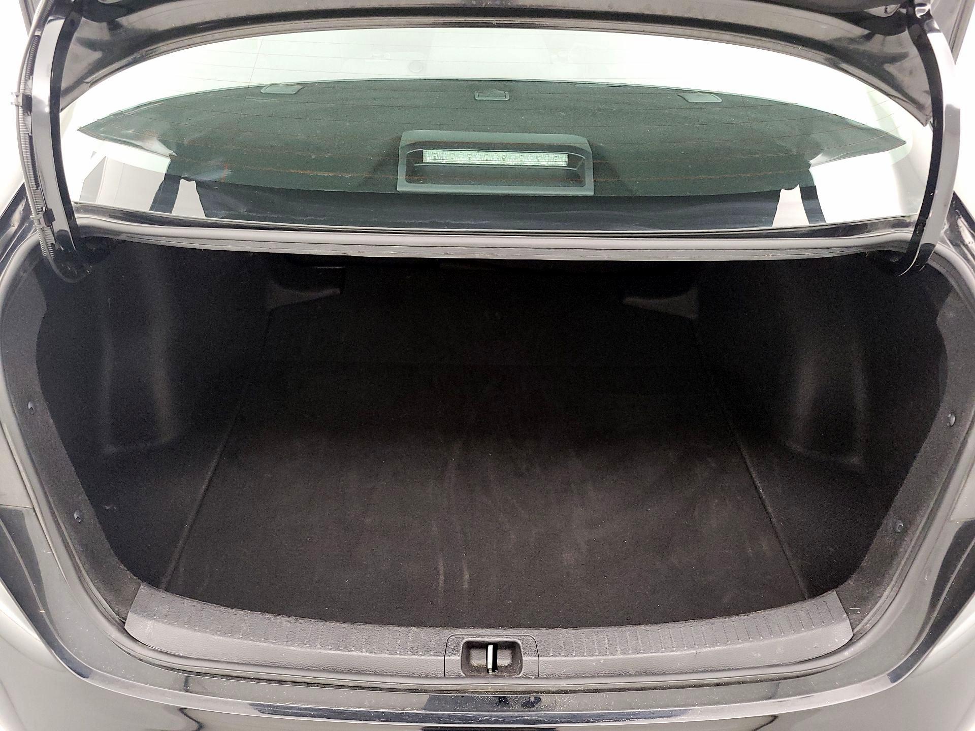 Thumbnail: 2024 Toyota Corolla - 20