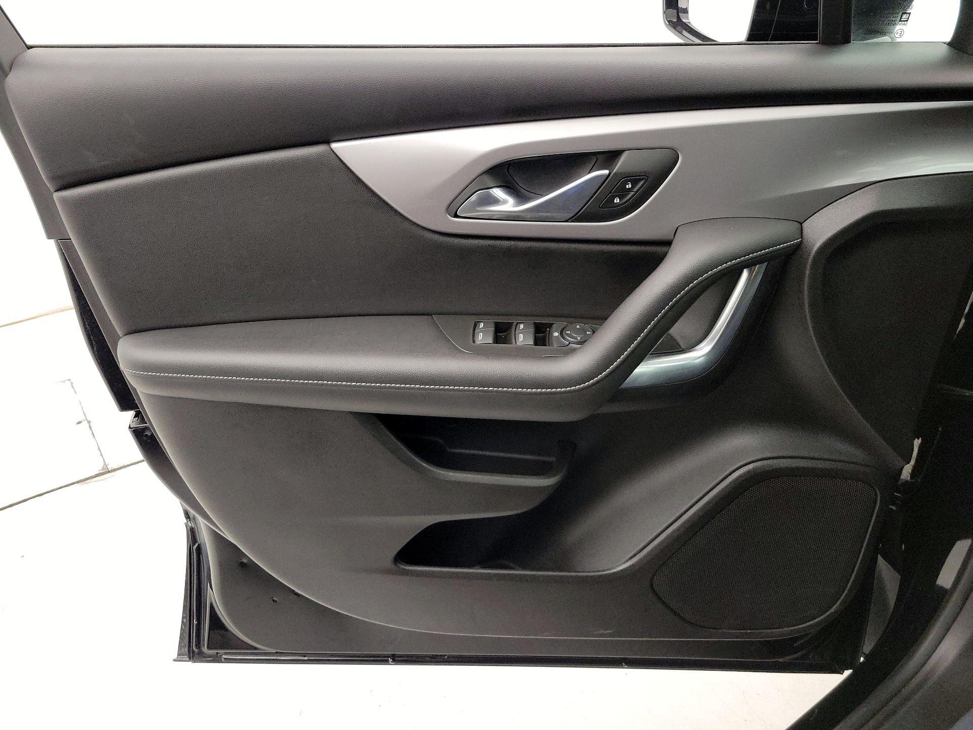 Thumbnail: 2024 Chevrolet Blazer - 12