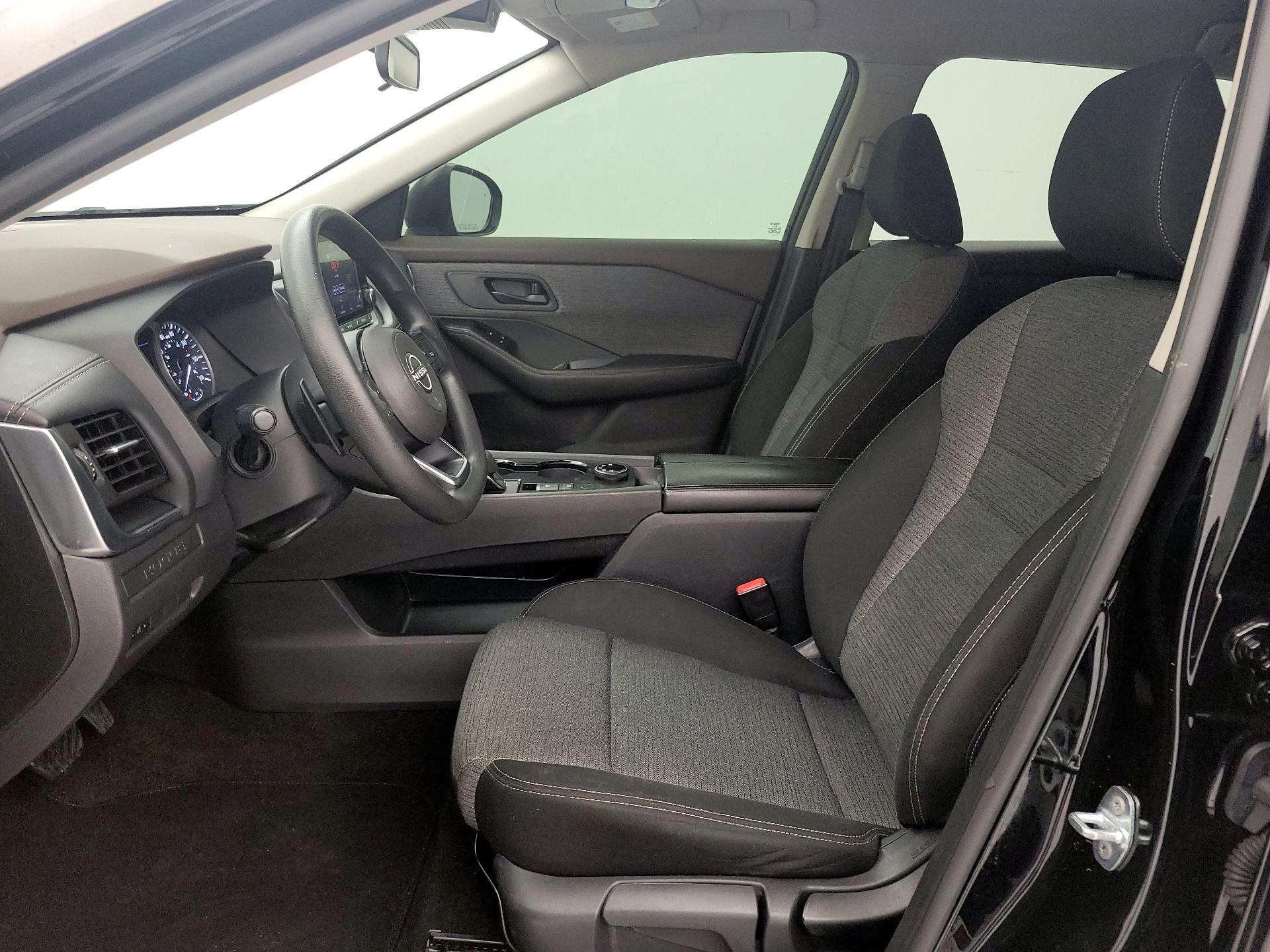 Thumbnail: 2022 Nissan Rogue - 11