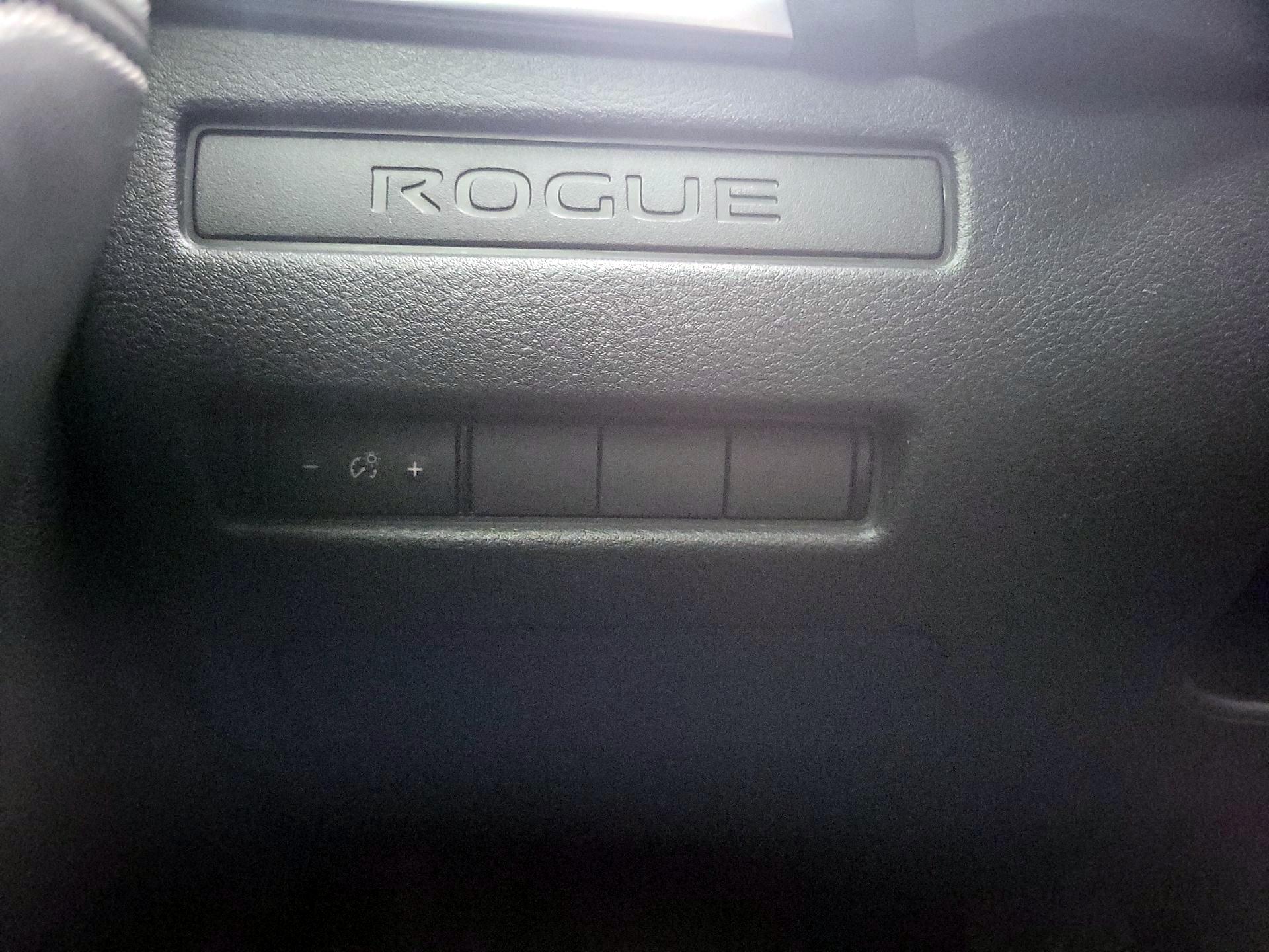 Thumbnail: 2022 Nissan Rogue - 13