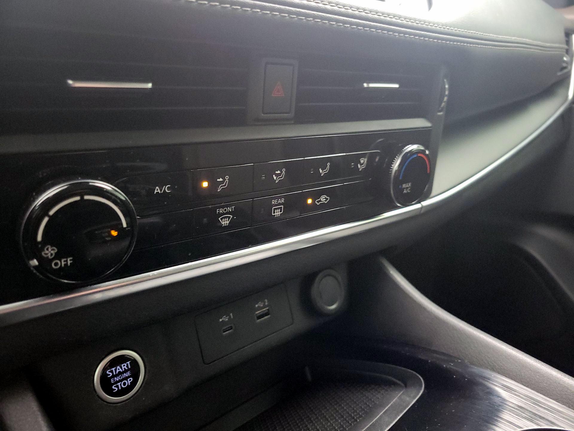 Thumbnail: 2022 Nissan Rogue - 16