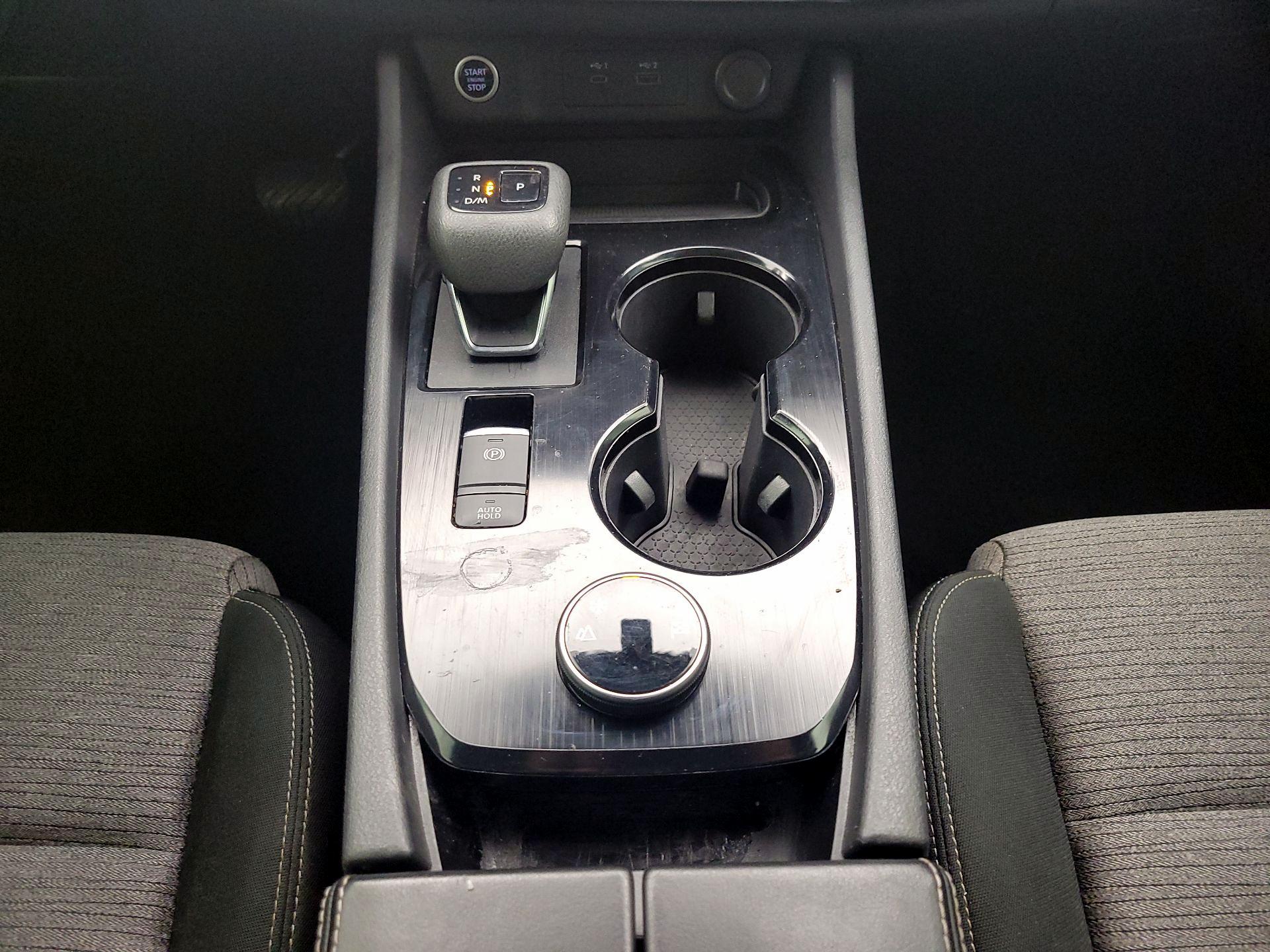 Thumbnail: 2022 Nissan Rogue - 17