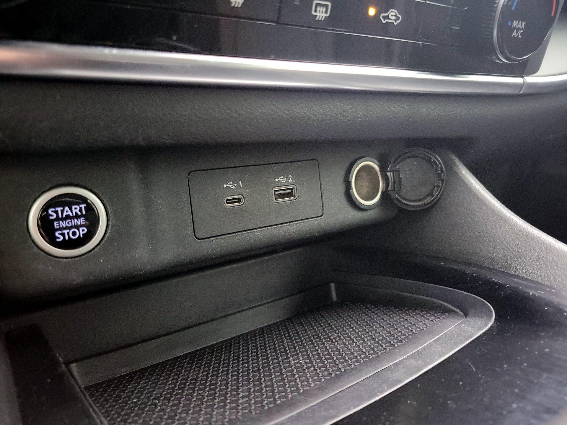 Thumbnail: 2022 Nissan Rogue - 18