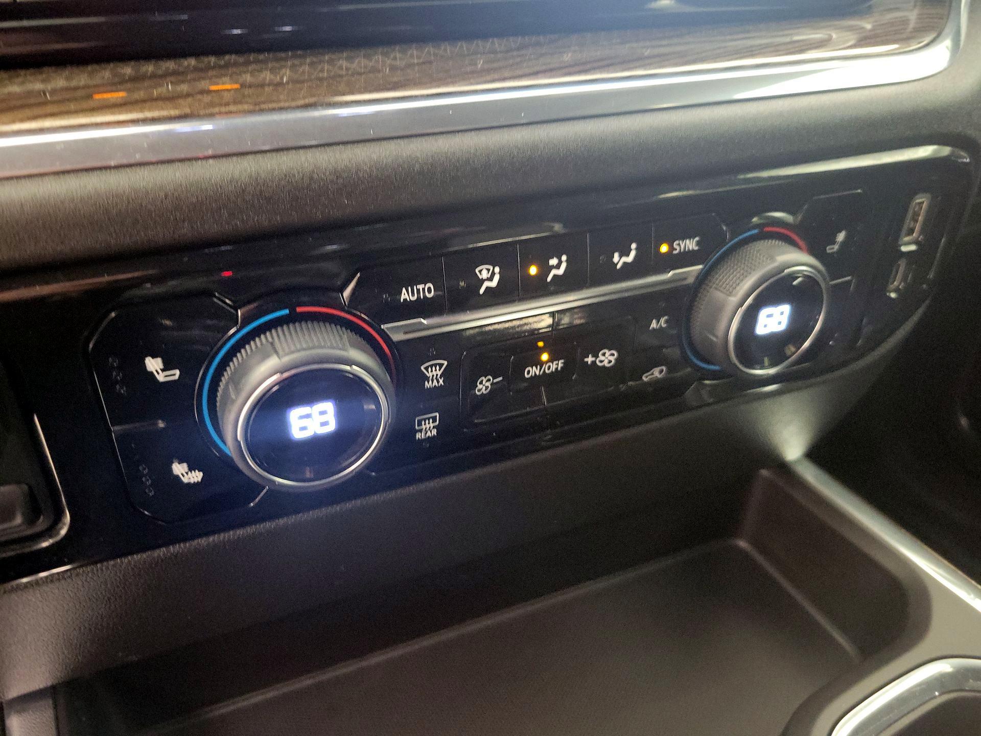 Thumbnail: 2023 Chevrolet Silverado 1500 - 17