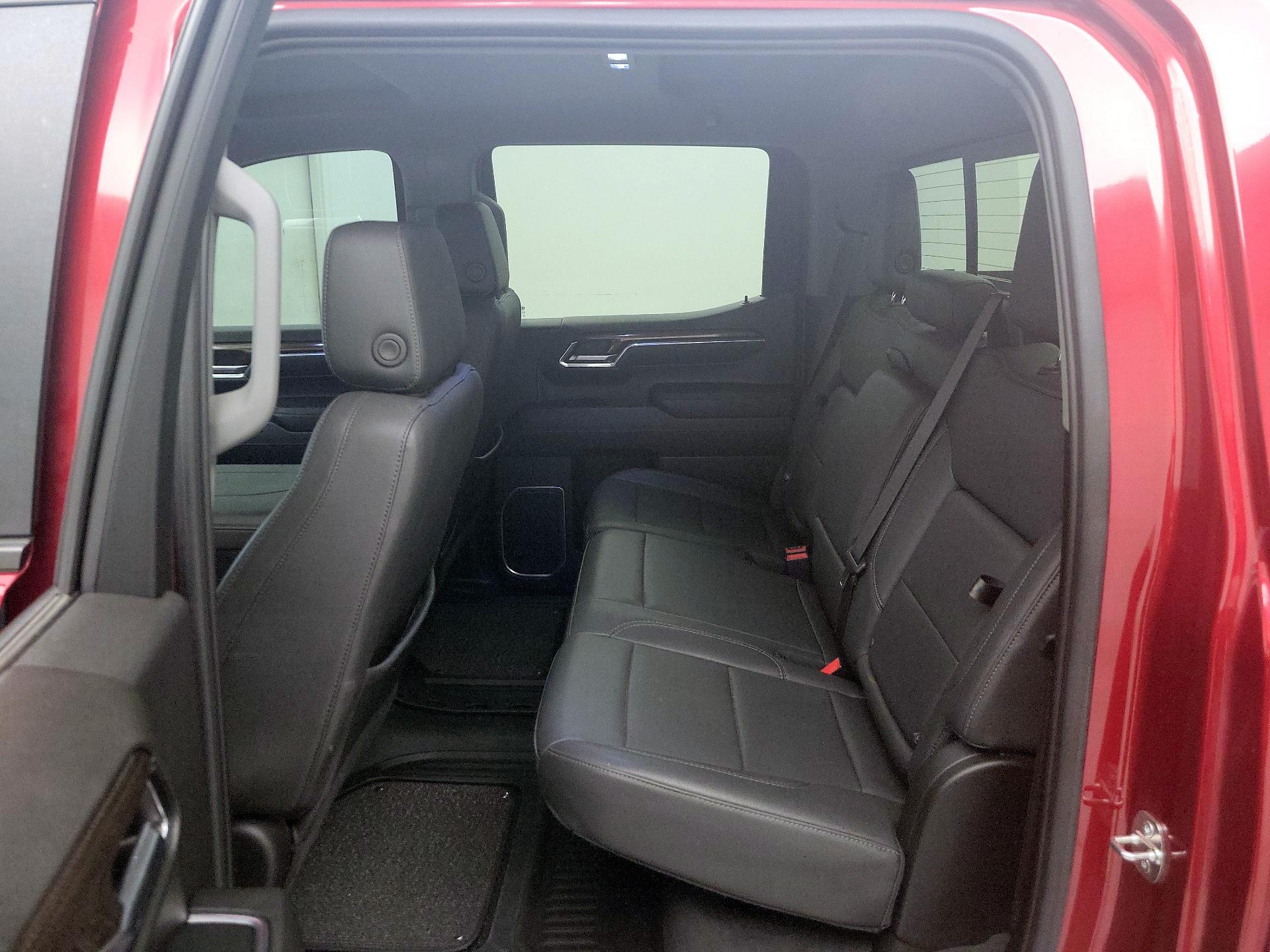 Thumbnail: 2023 Chevrolet Silverado 1500 - 20