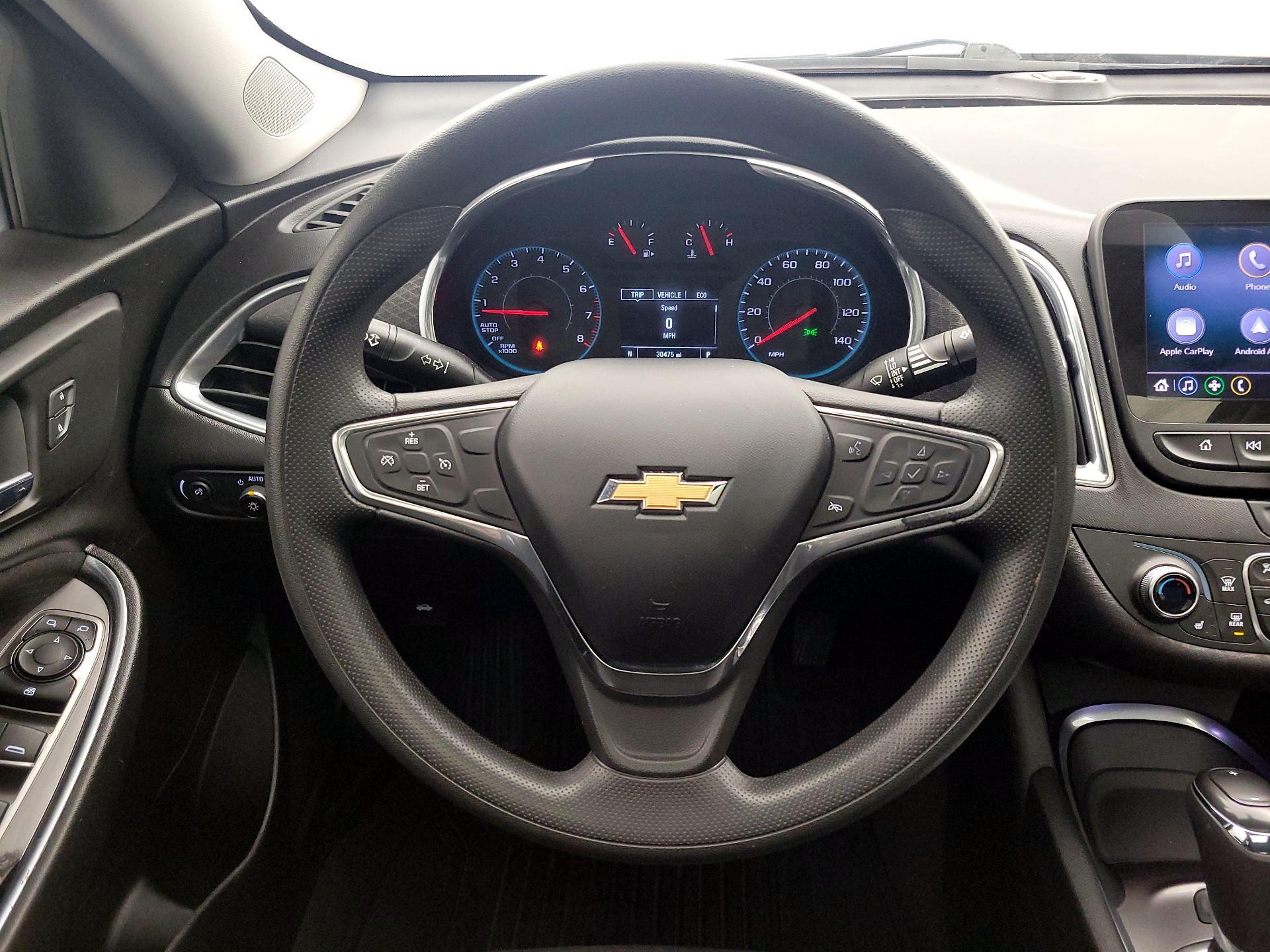 Thumbnail: 2020 Chevrolet Malibu - 10