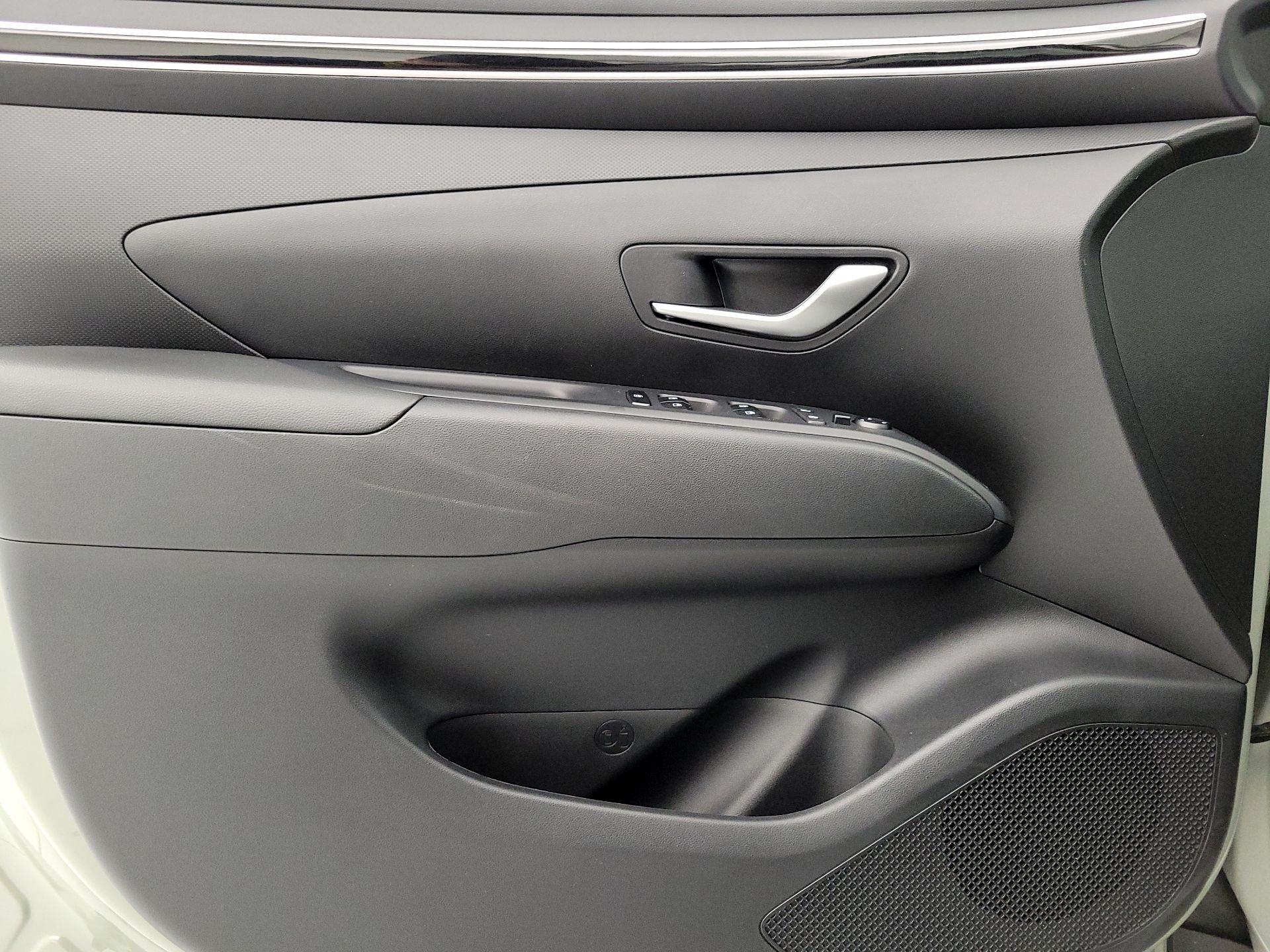 Thumbnail: 2022 Hyundai Santa Cruz - 12