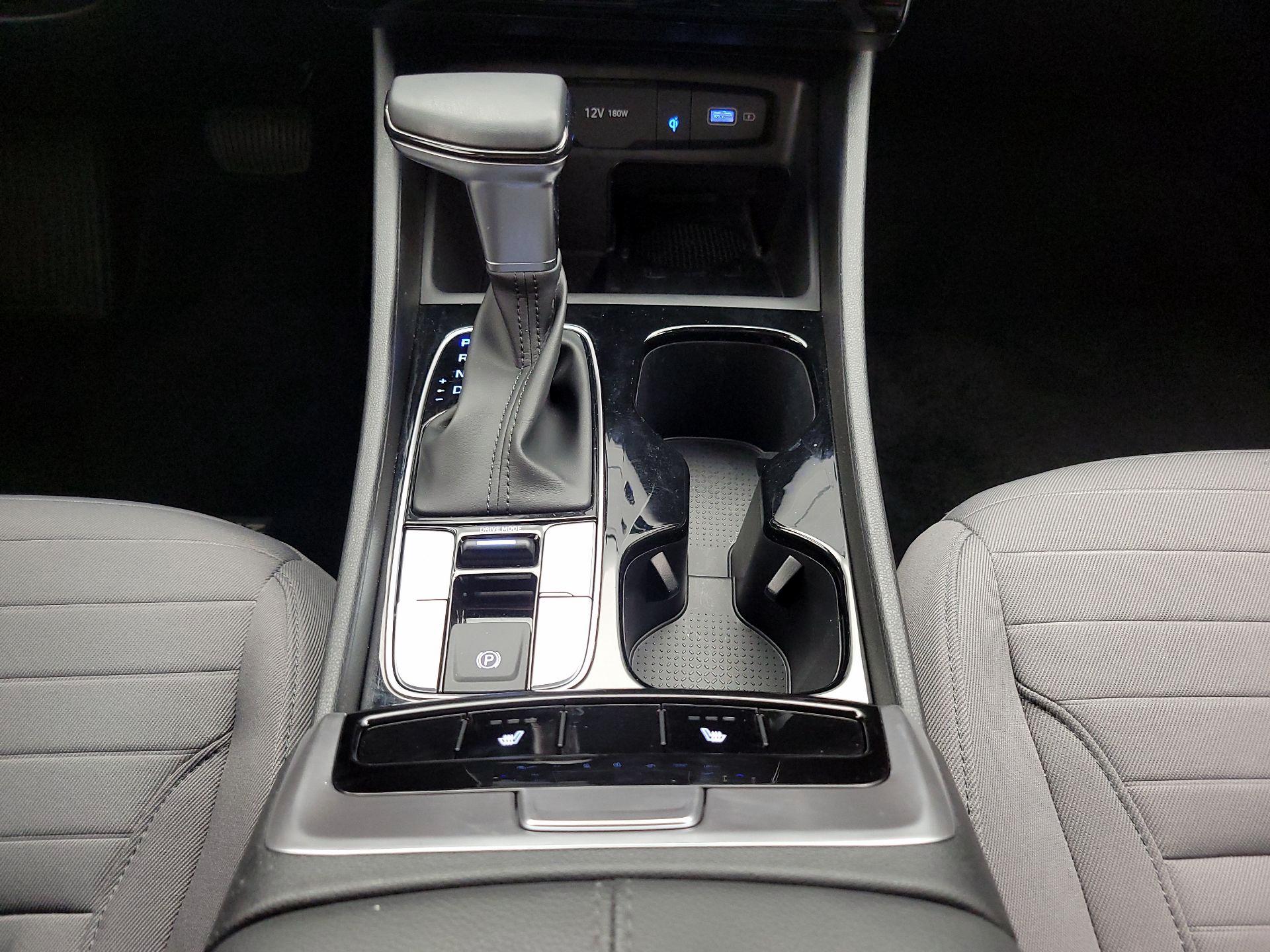 Thumbnail: 2022 Hyundai Santa Cruz - 17