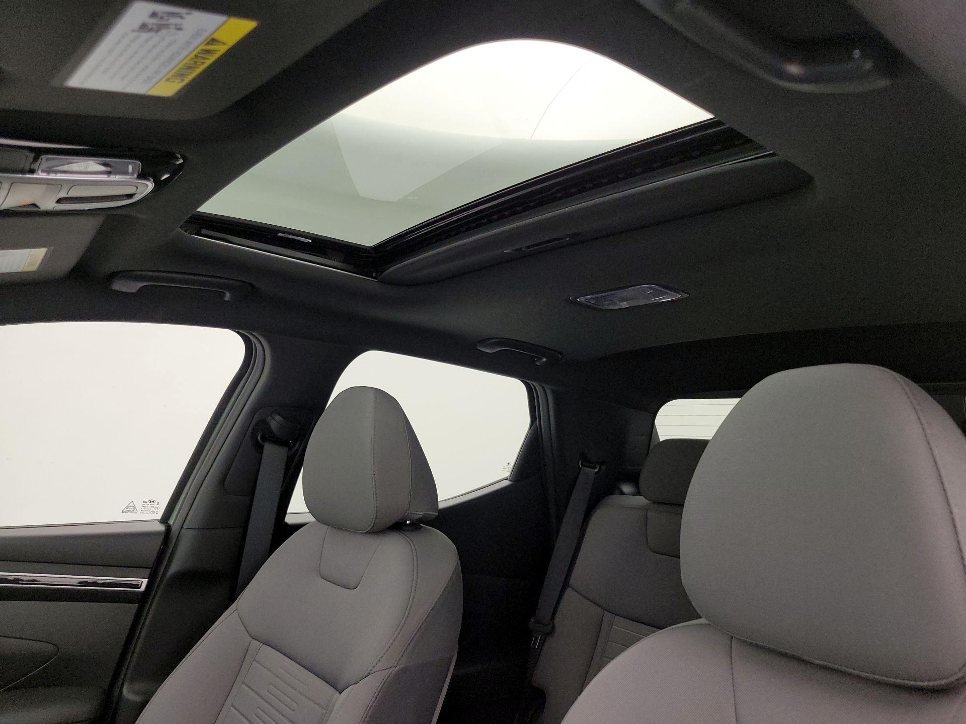 Thumbnail: 2022 Hyundai Santa Cruz - 19