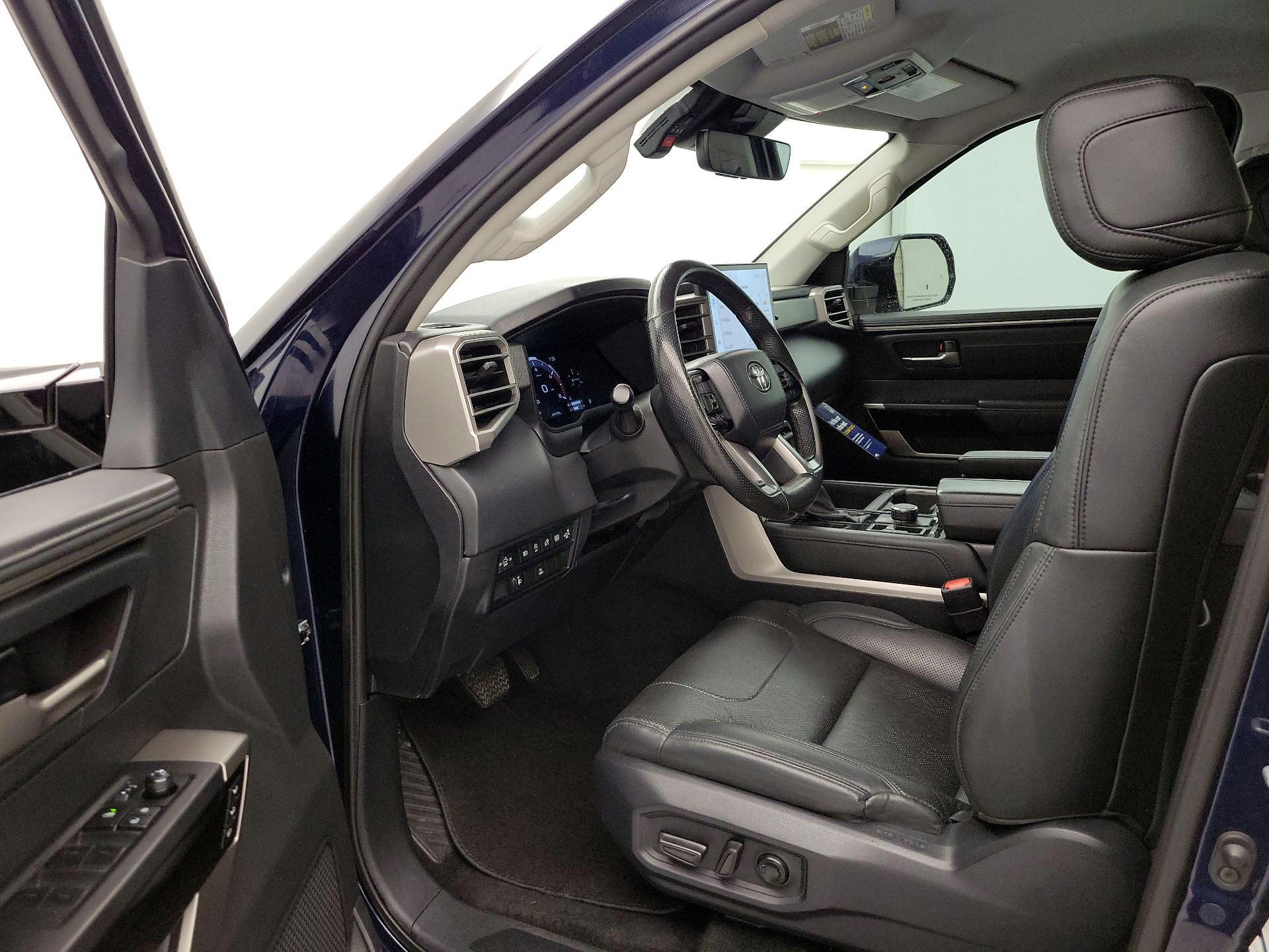 Thumbnail: 2024 Toyota Tundra - 11