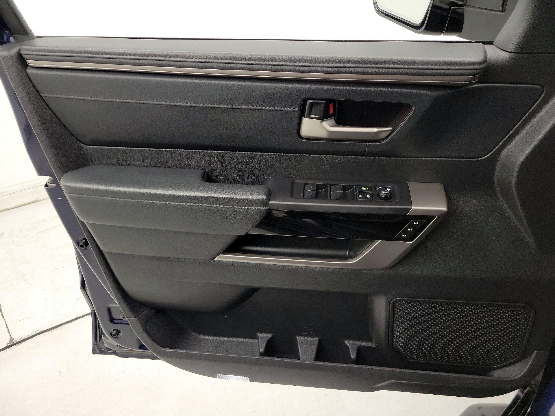 Thumbnail: 2024 Toyota Tundra - 12