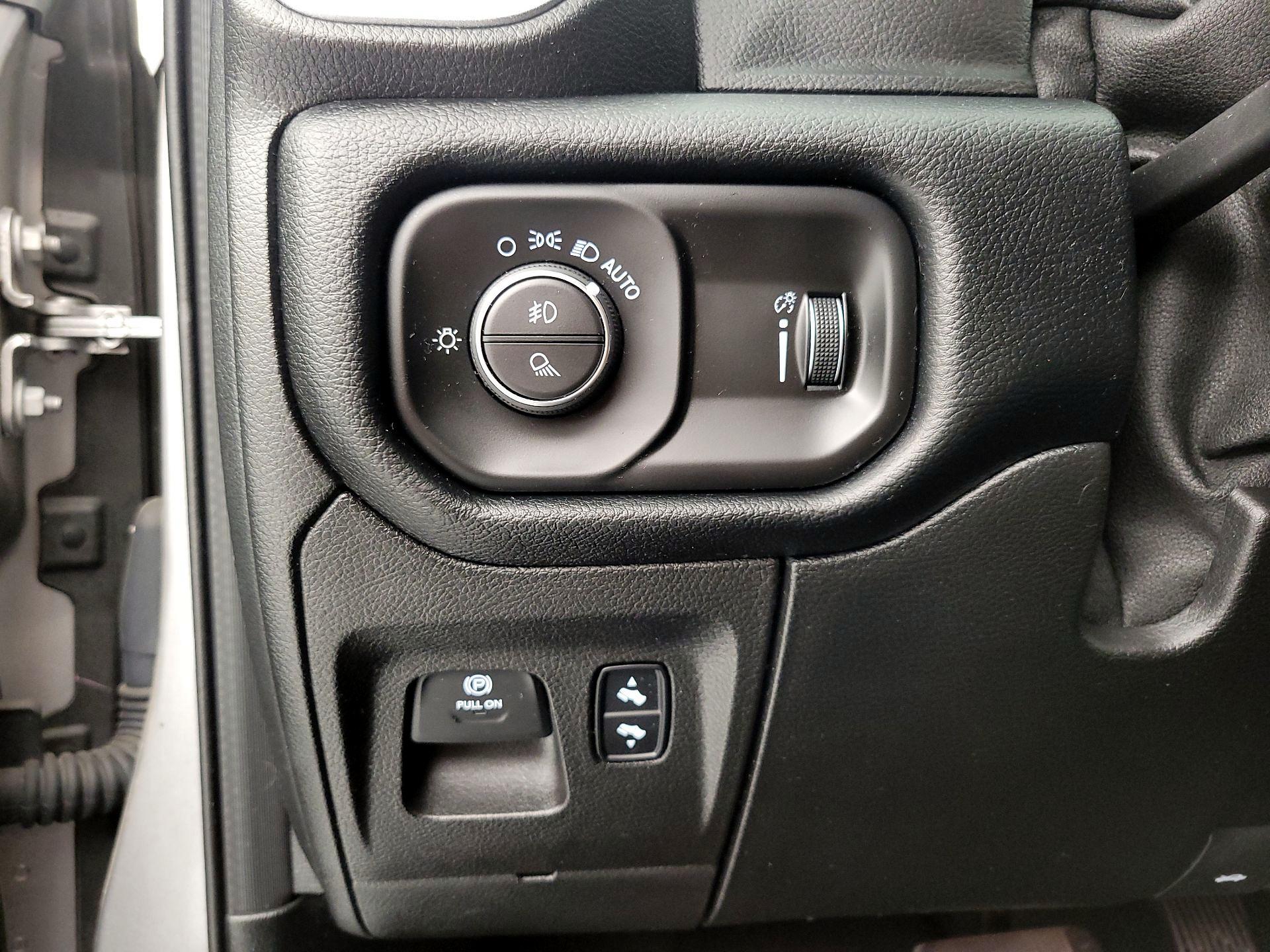 Thumbnail: 2020 RAM 1500 - 13