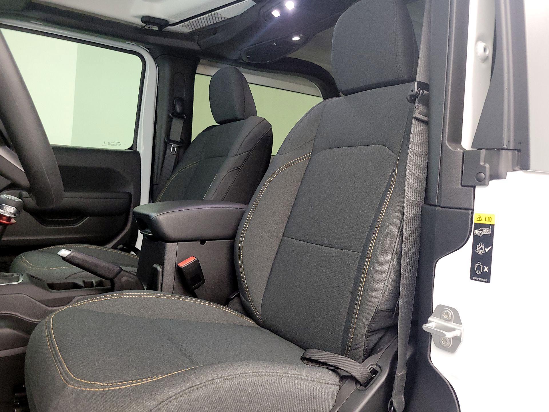 Thumbnail: 2025 Jeep Wrangler - 11