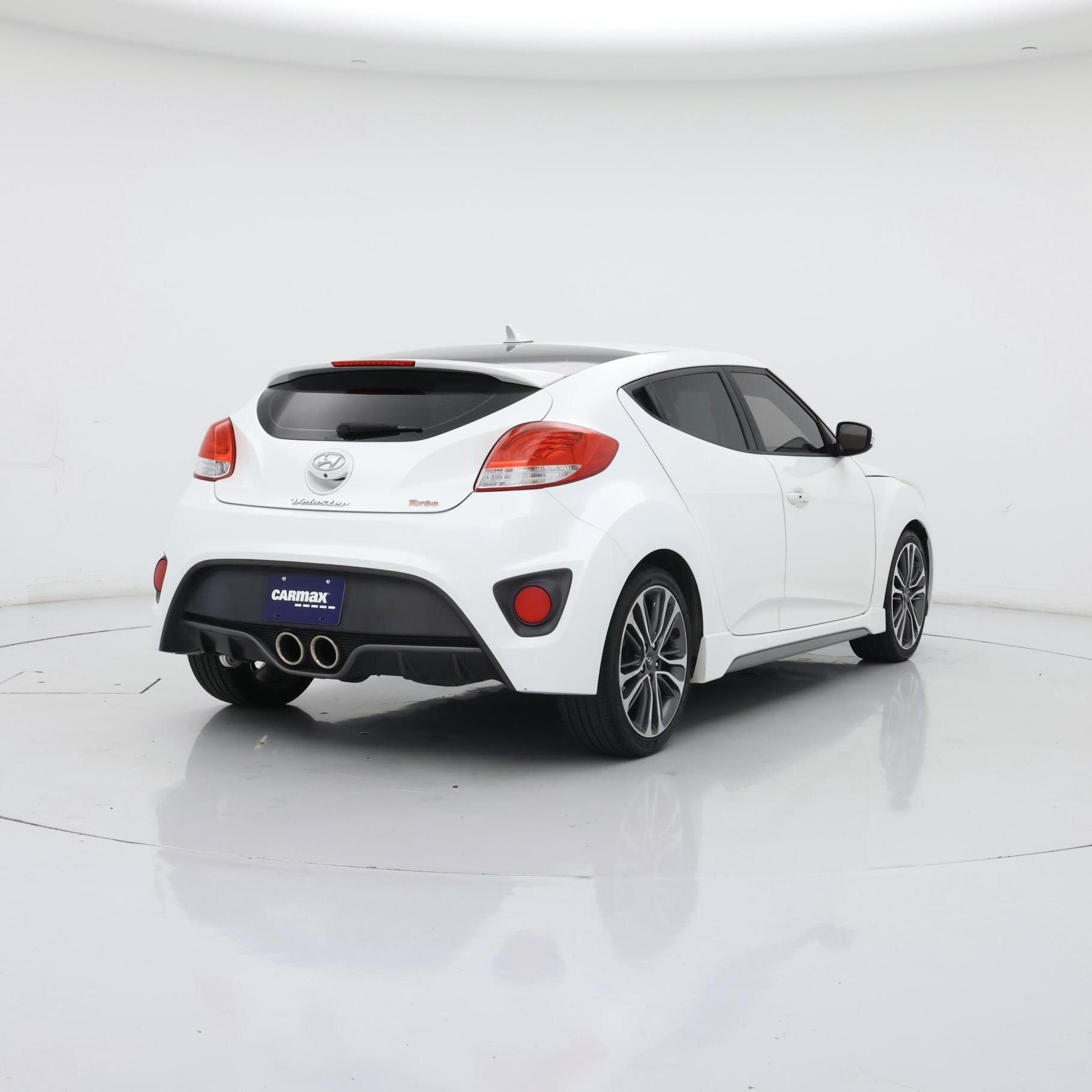 Thumbnail: 2016 Hyundai Veloster - 8