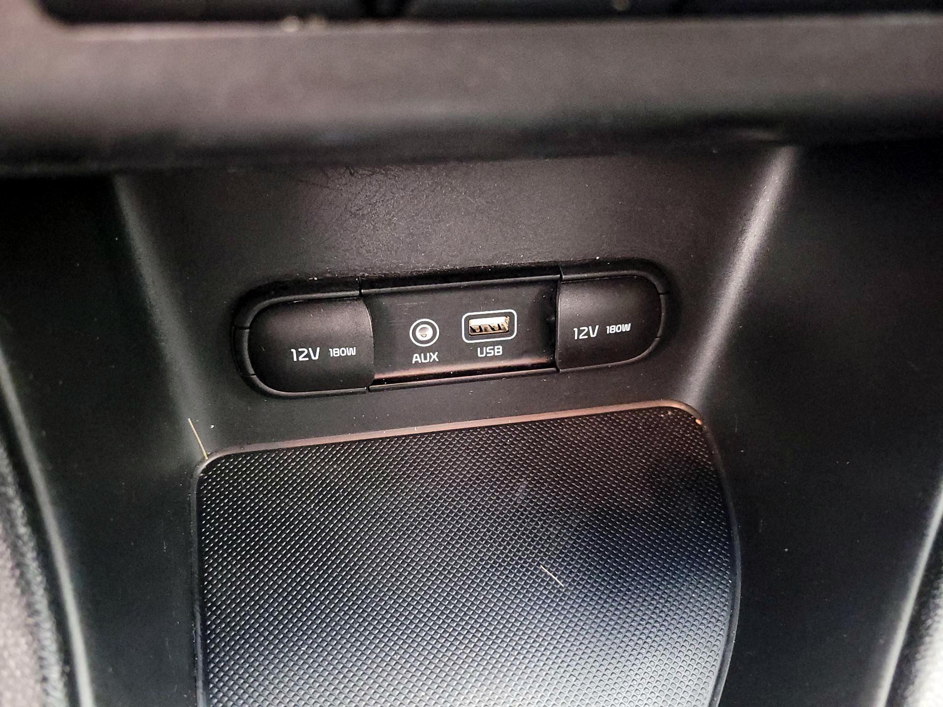 Thumbnail: 2018 Kia Sportage - 18