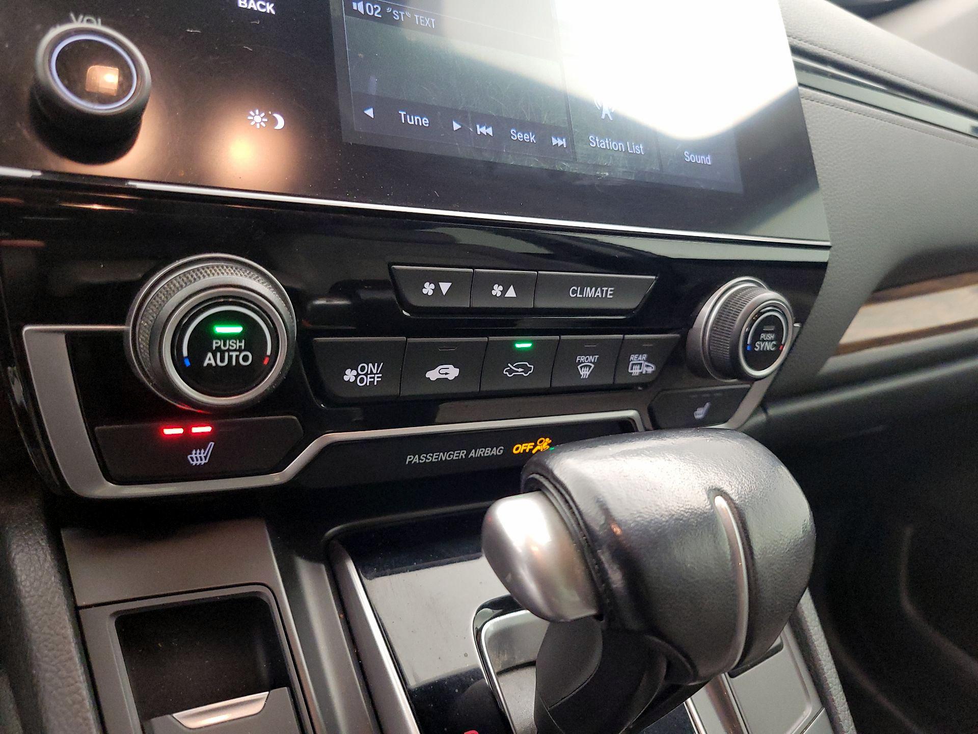 Thumbnail: 2017 Honda CR-V - 16