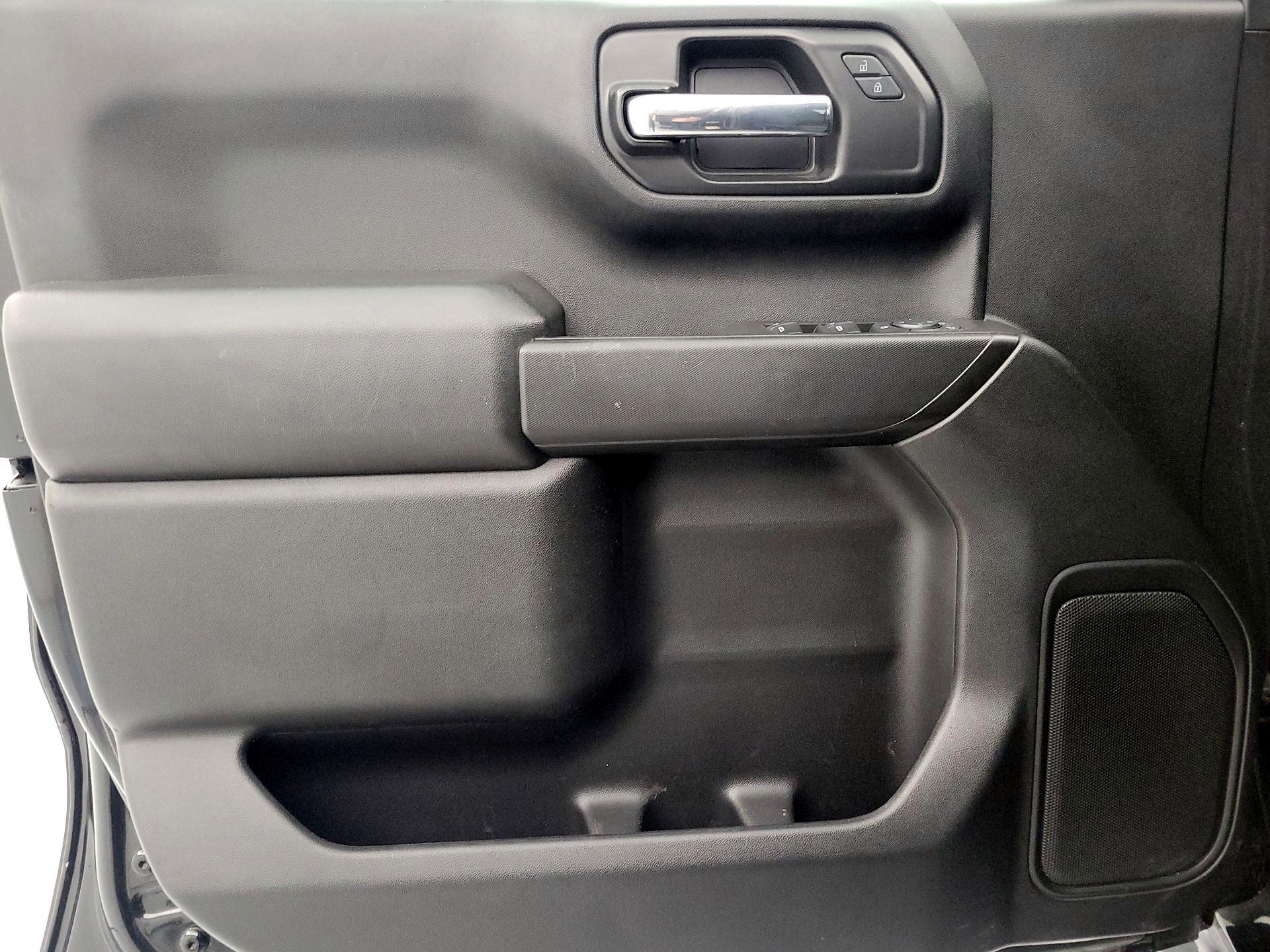 Thumbnail: 2021 Chevrolet Silverado 1500 - 12