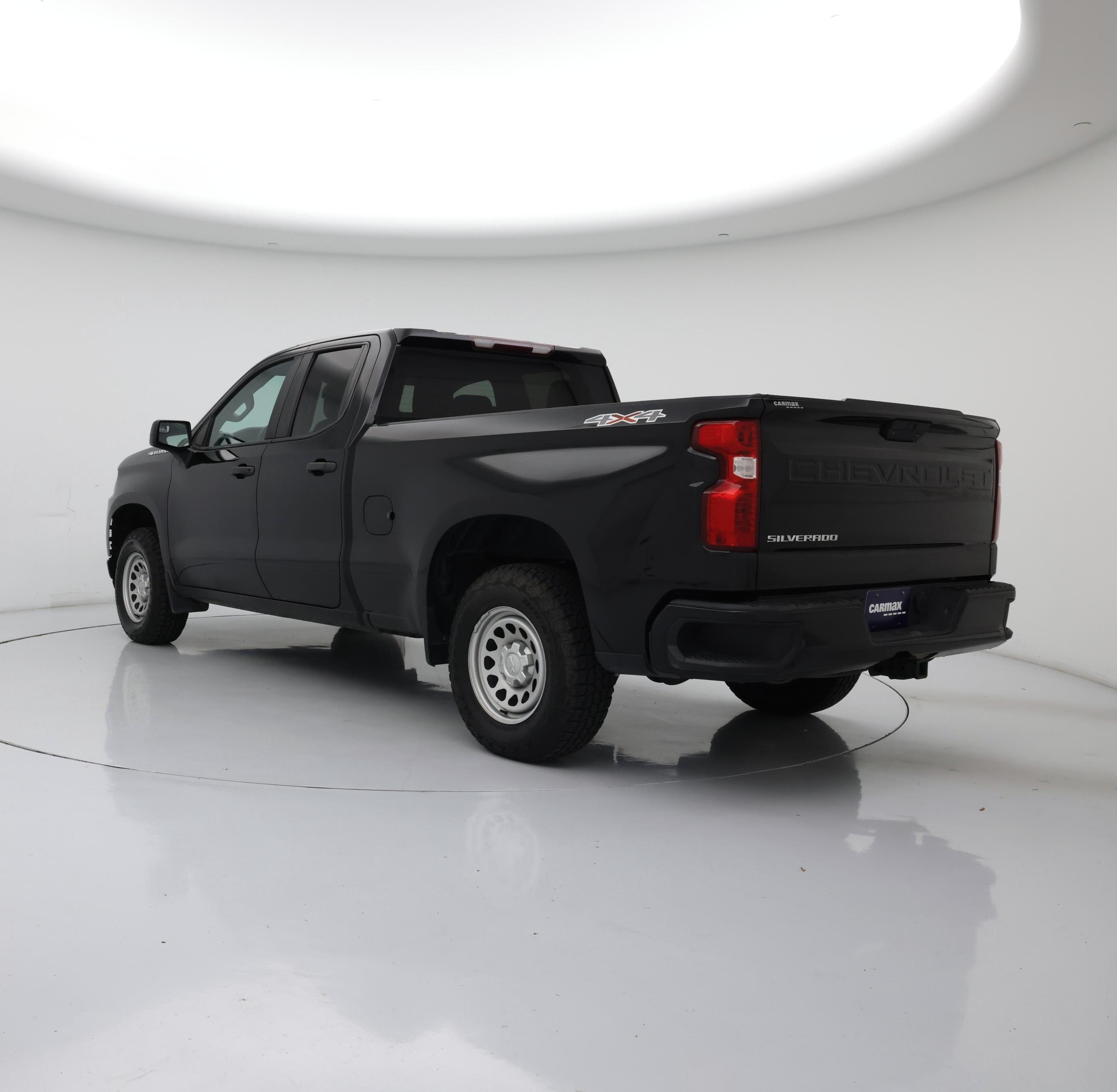 Thumbnail: 2021 Chevrolet Silverado 1500 - 2