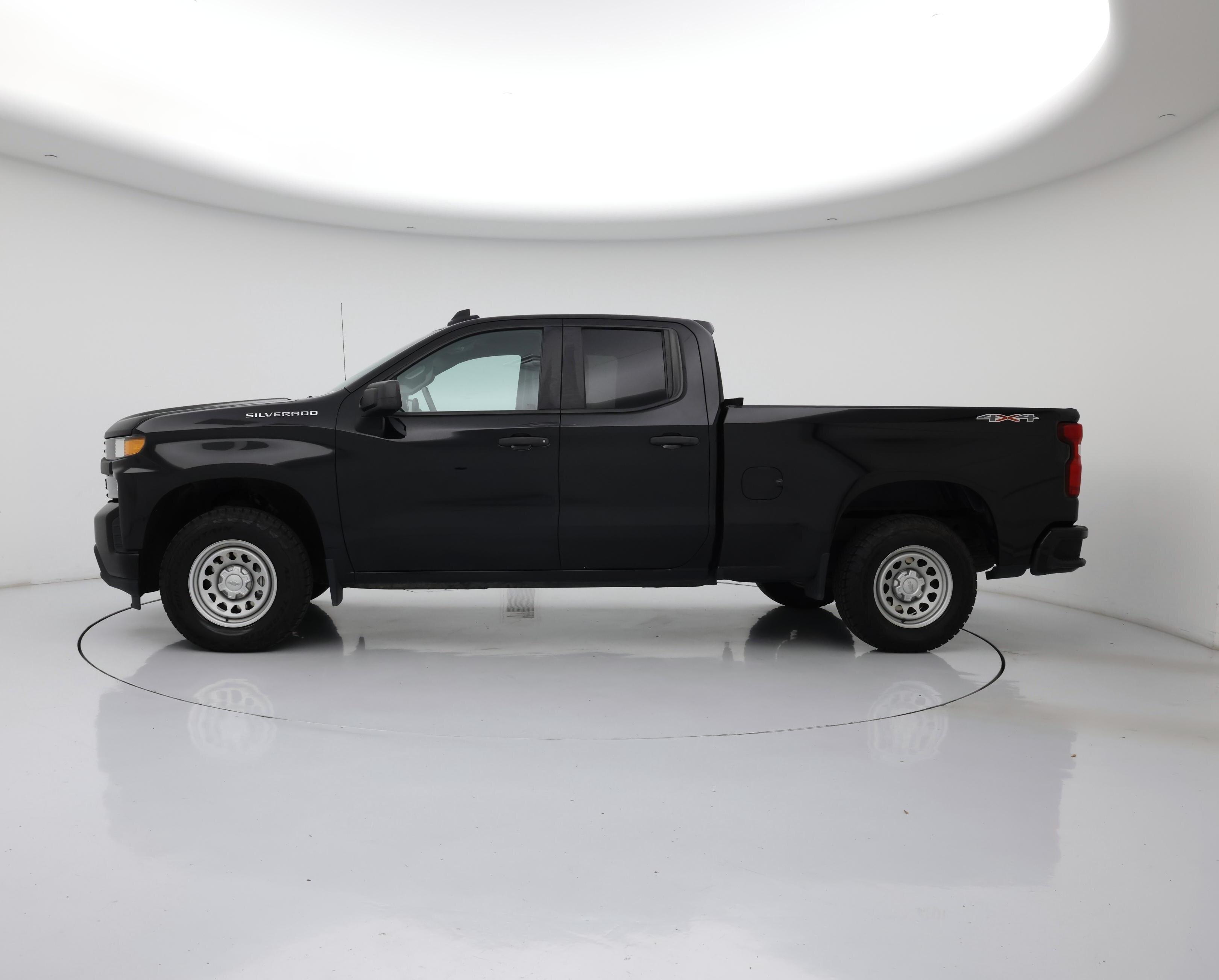 Thumbnail: 2021 Chevrolet Silverado 1500 - 3