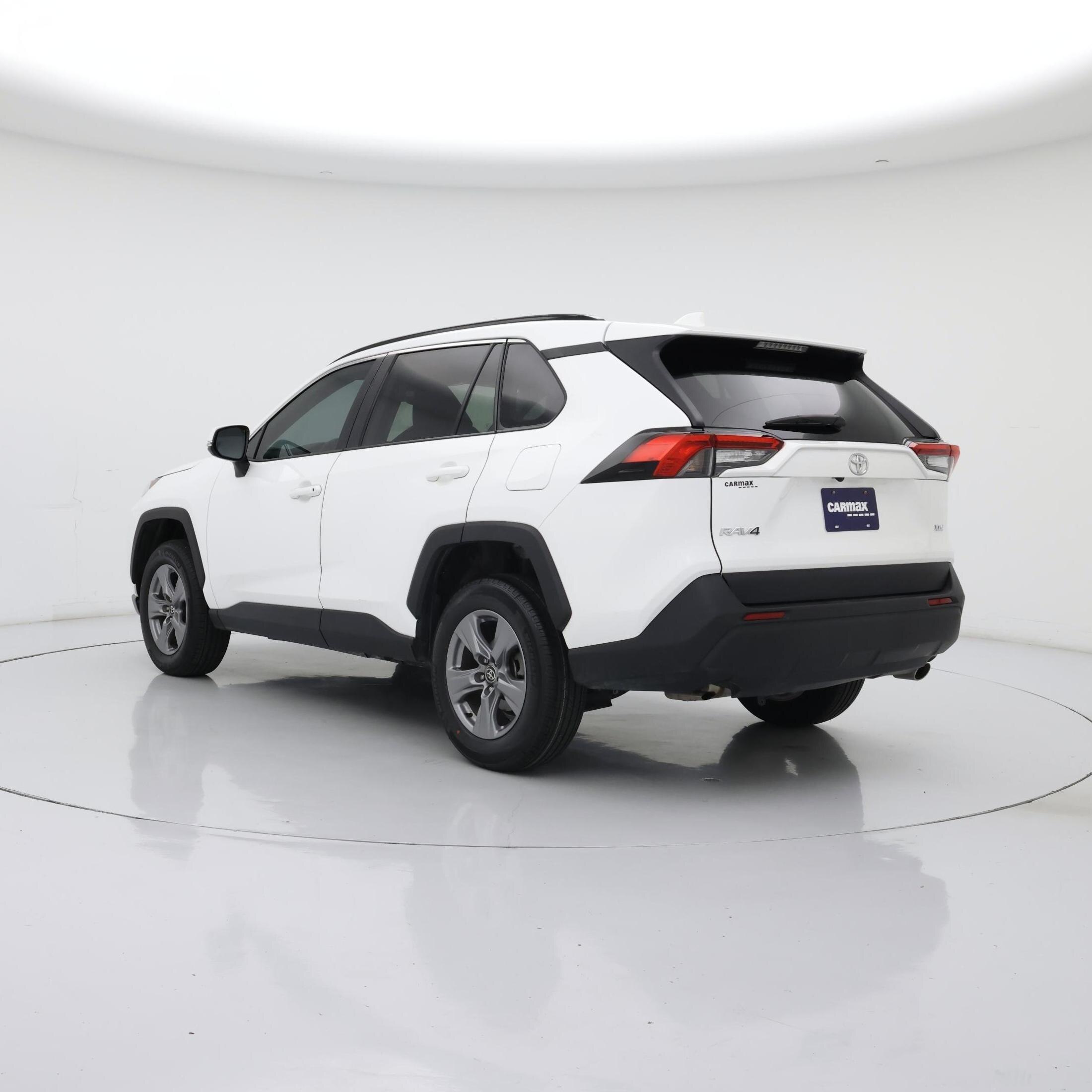 Thumbnail: 2022 Toyota RAV4 - 2