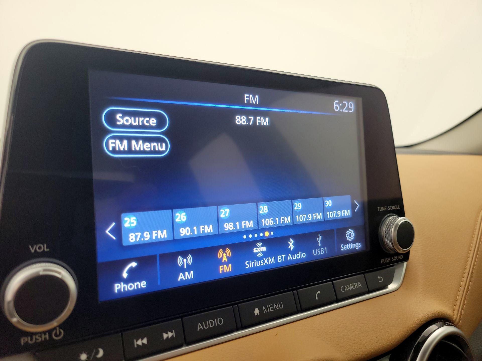 Thumbnail: 2024 Nissan Sentra - 15