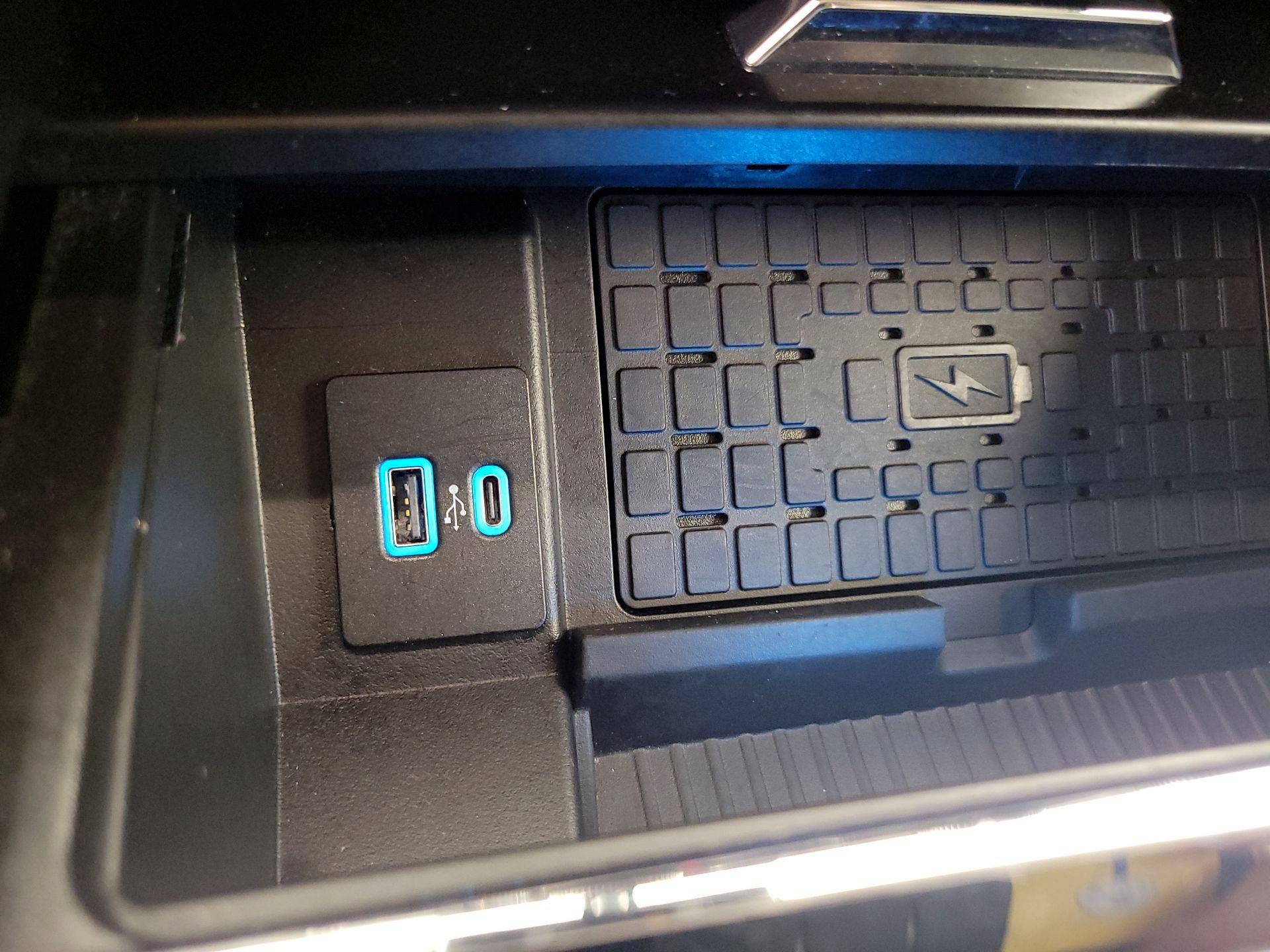 Thumbnail: 2024 Ford Expedition MAX - 19