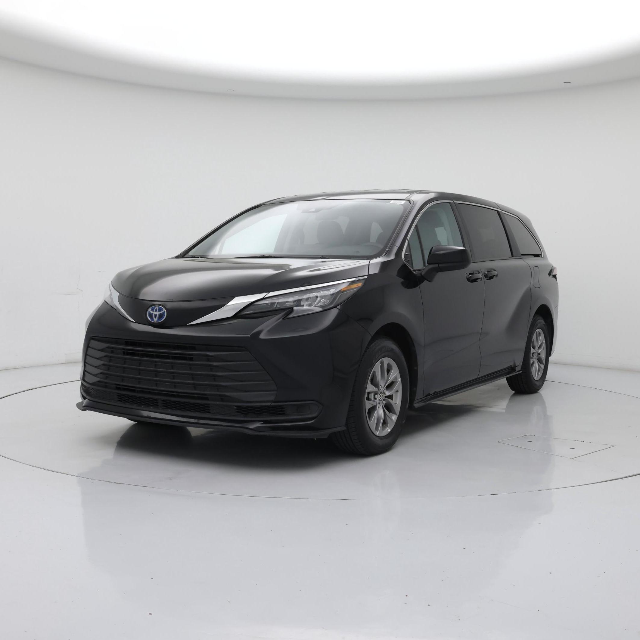 Thumbnail: 2024 Toyota Sienna - 4