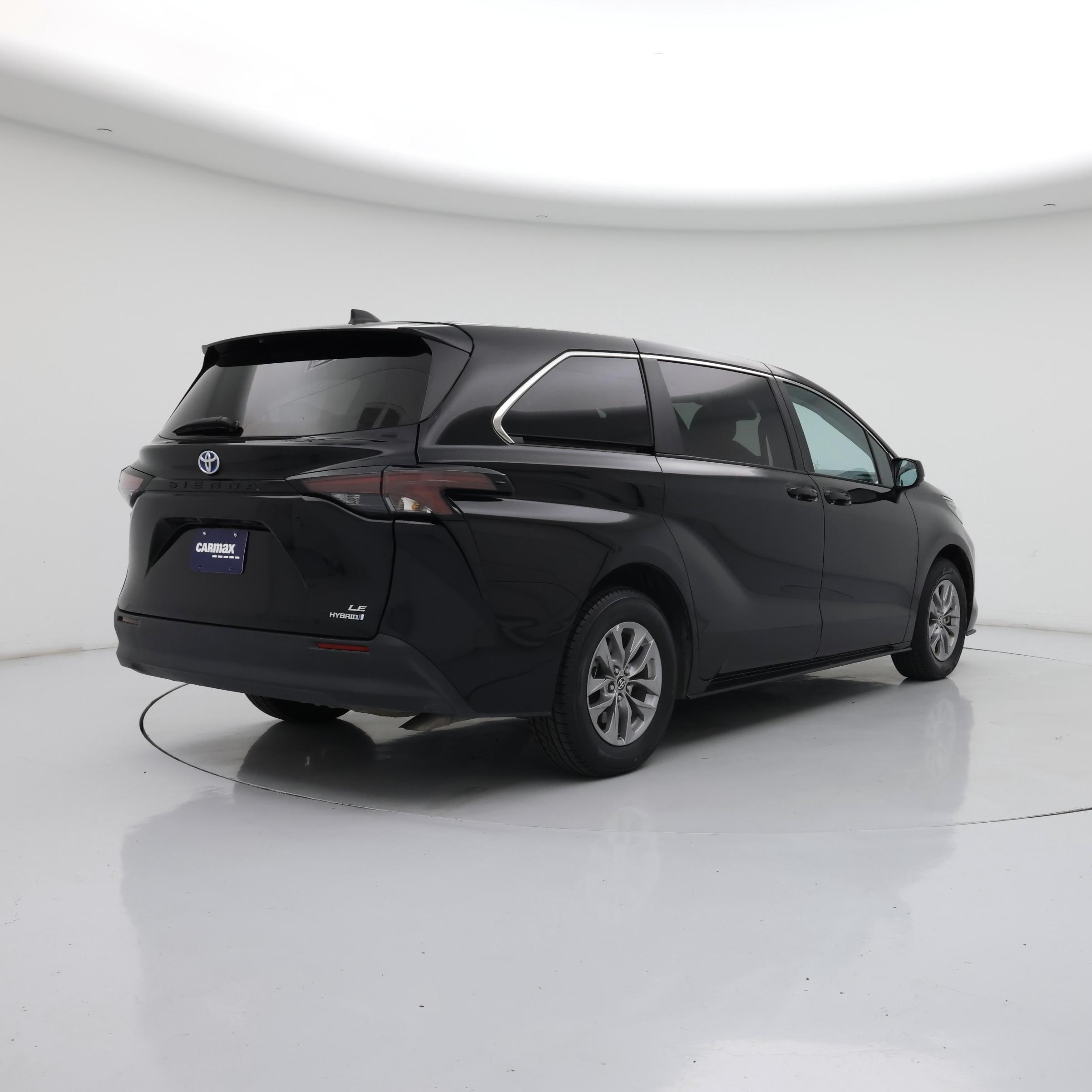 Thumbnail: 2024 Toyota Sienna - 8