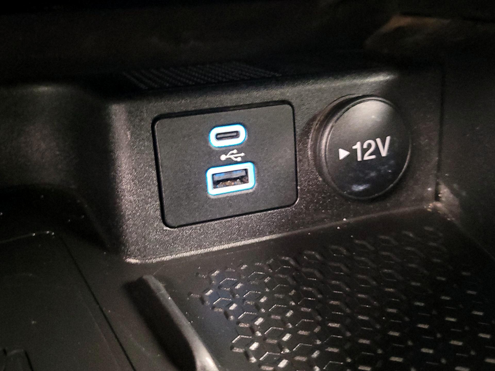 Thumbnail: 2022 Ford Bronco Sport - 18