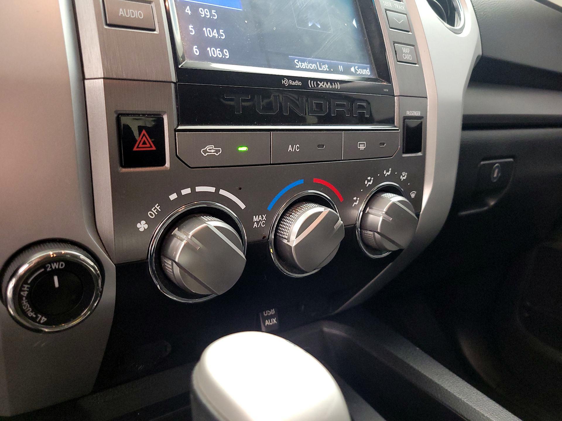 Thumbnail: 2016 Toyota Tundra - 17