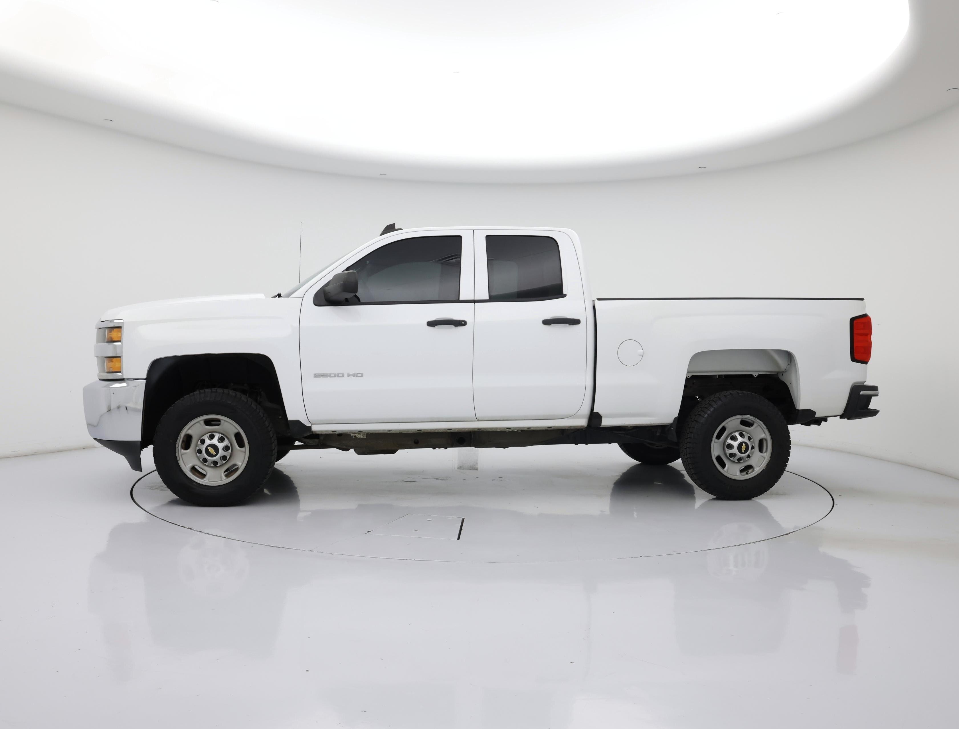 Thumbnail: 2017 Chevrolet Silverado 2500 - 3